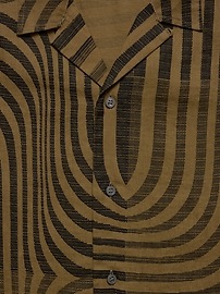 Standard-Fit Linen Resort Shirt