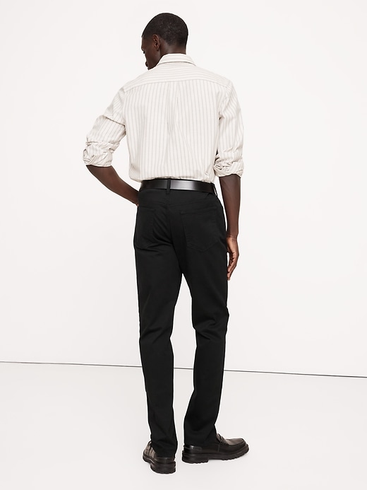Slim Traveler Pant
