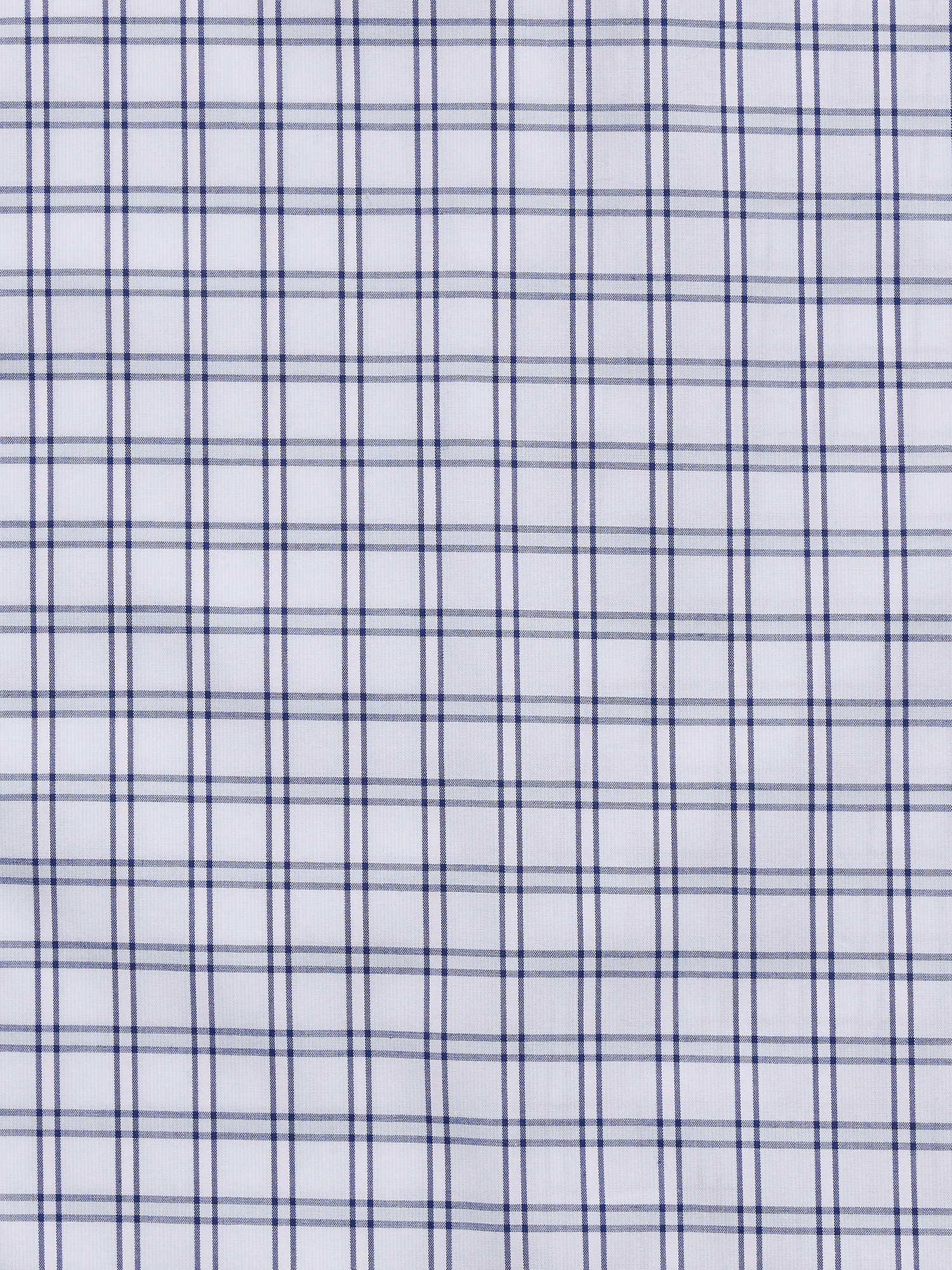 Standard-Fit Wrinkle-Resistant Dress Shirt