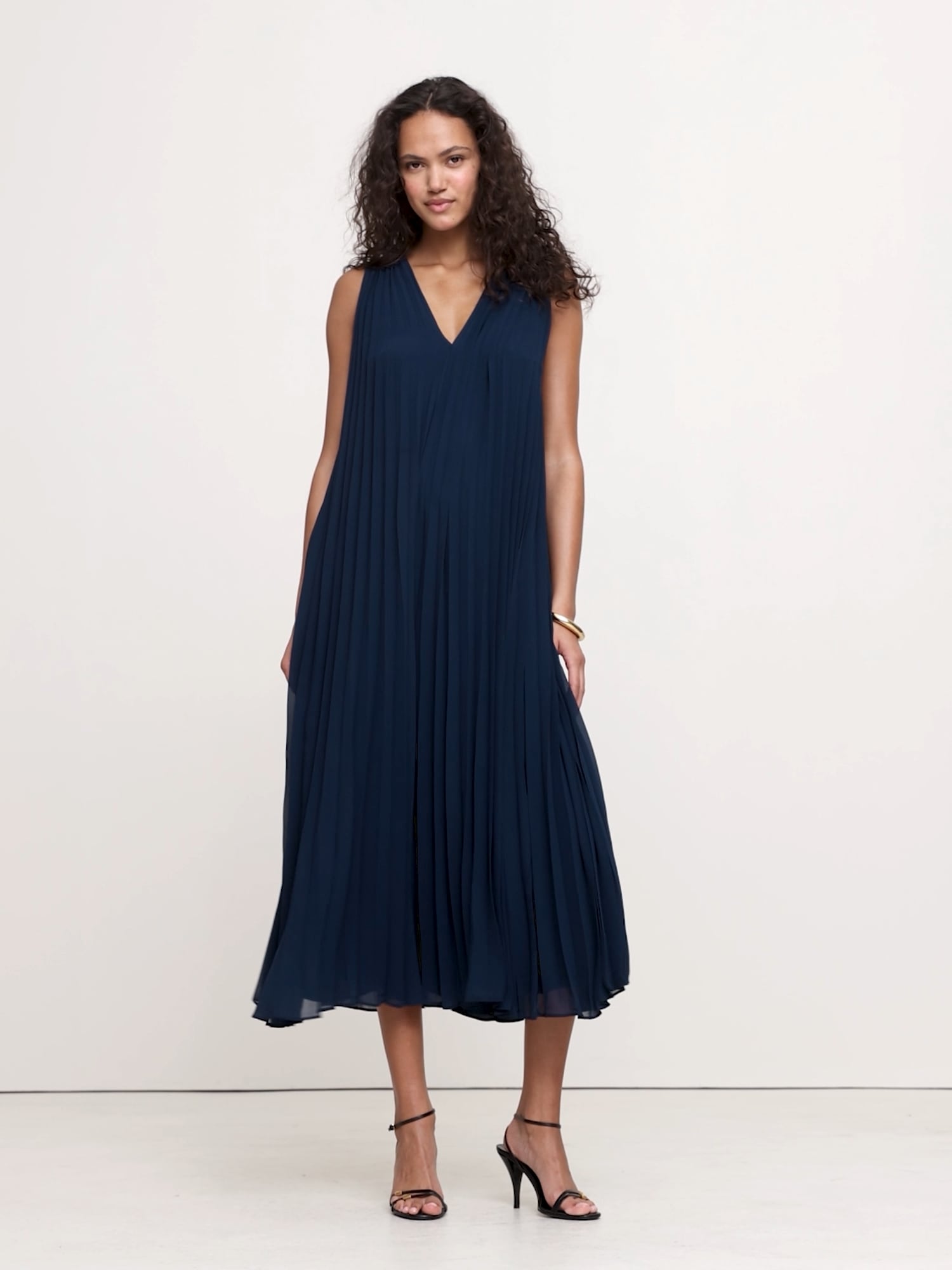 Image number 2 showing, Pleated Georgette Open-Back Long Midi Dress