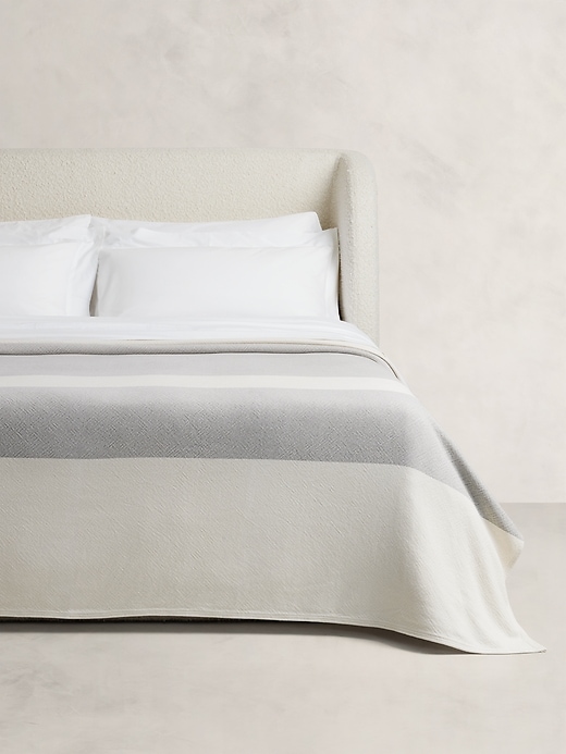 Wide-Stripe Cotton Blanket