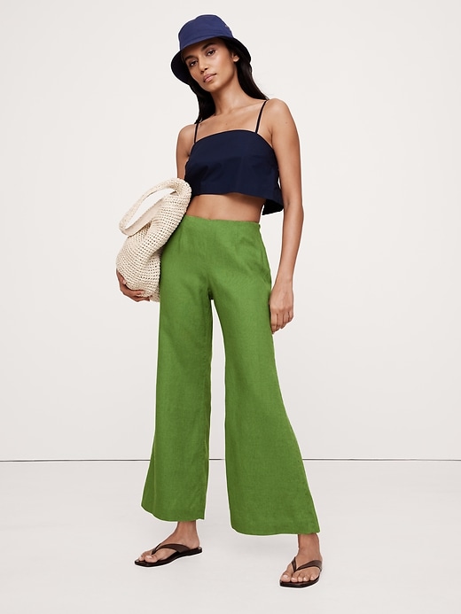 Mid-Rise Kick-Flare Linen Ankle Pant | Banana Republic