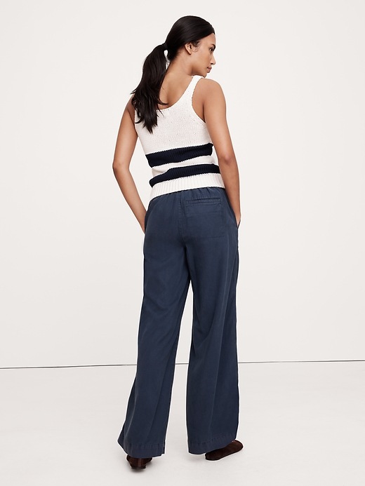 Super-Soft Soma Mid-Rise Wide-Leg Pant