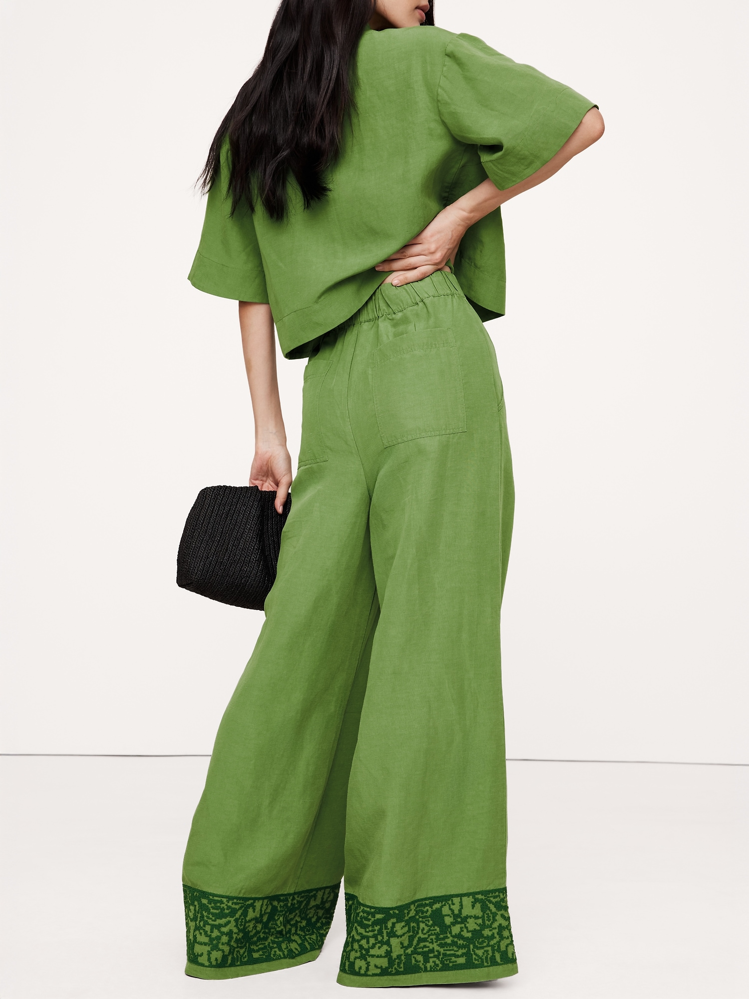 High-Rise Wide-Leg Embroidered Tencel™-Linen Pull-On Pant