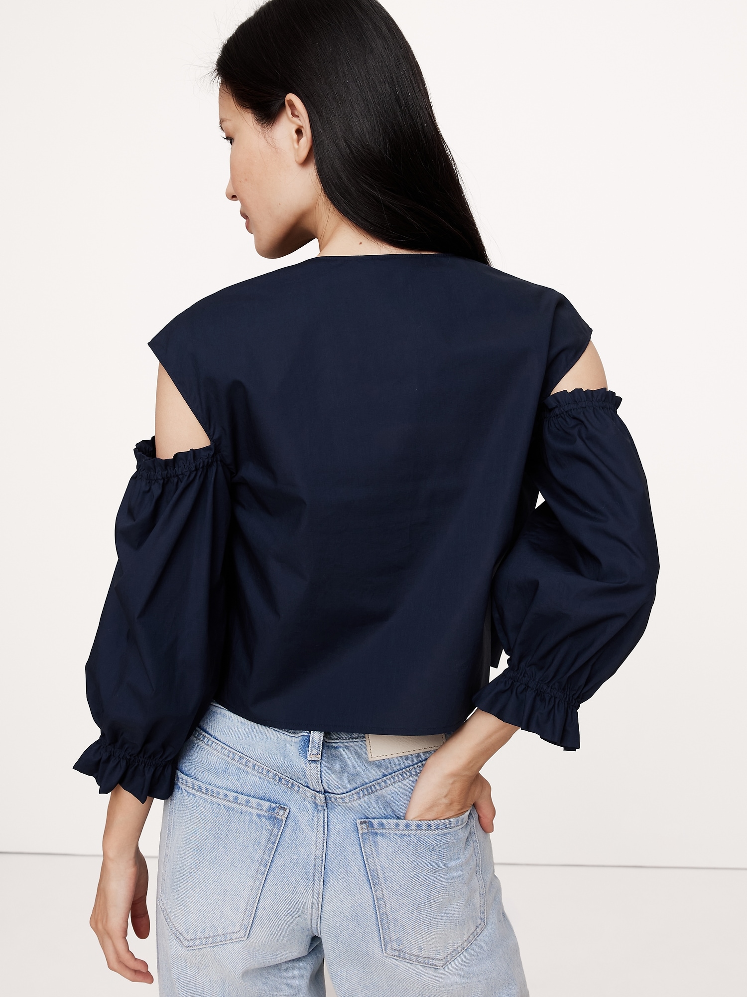 Image number 3 showing, Cotton Poplin Puff-Sleeve Cropped Top