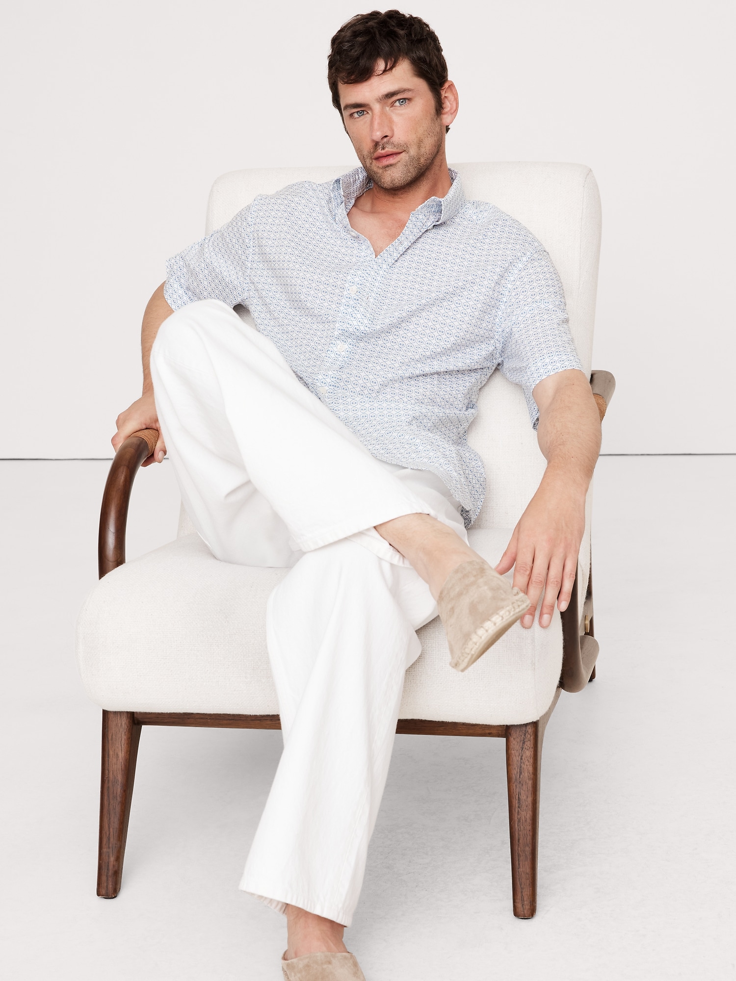 Relaxed-Fit Summerweight Cotton Short-Sleeve Shirt