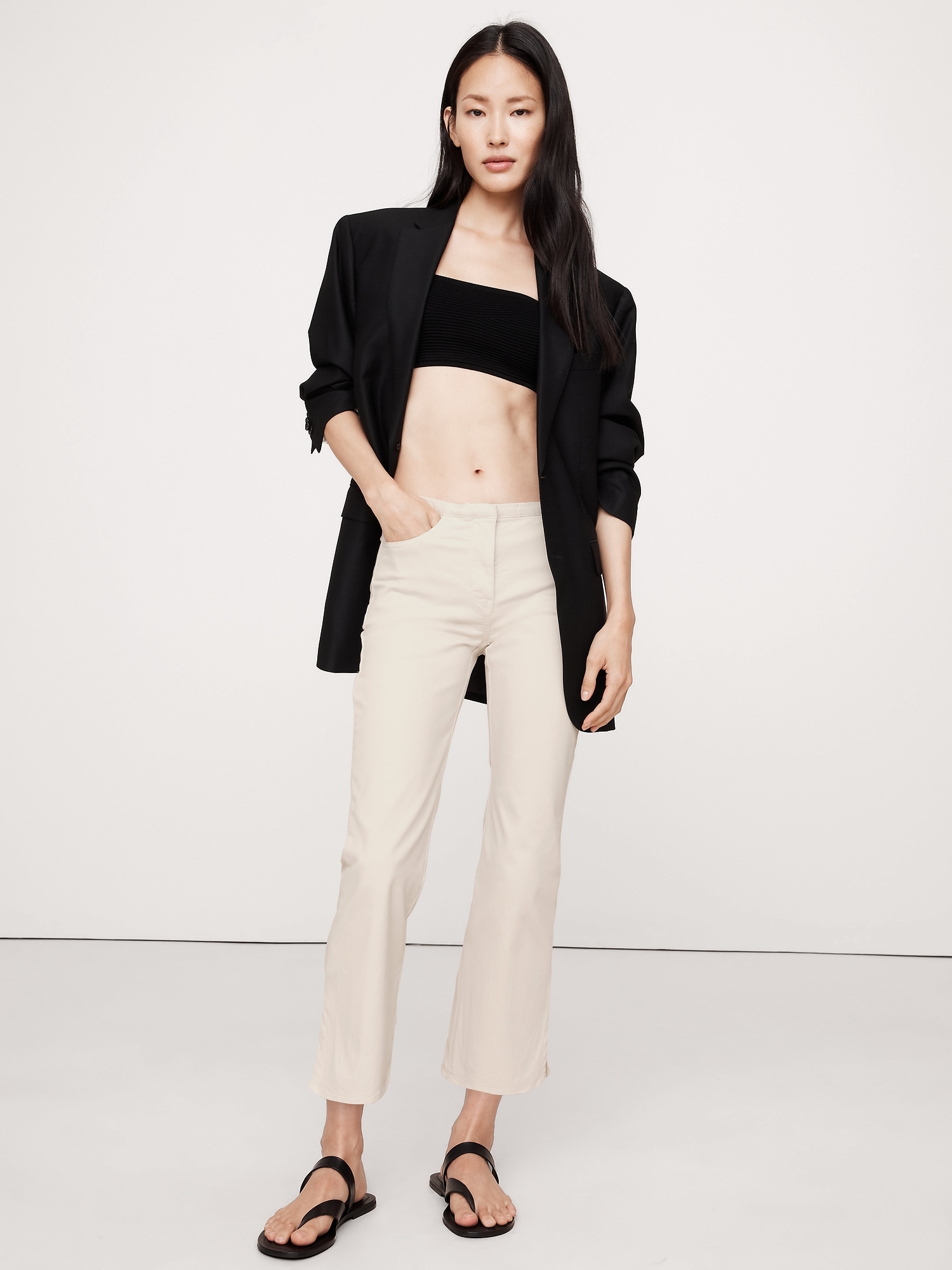 Mid-Rise Cotton Capri - Beige