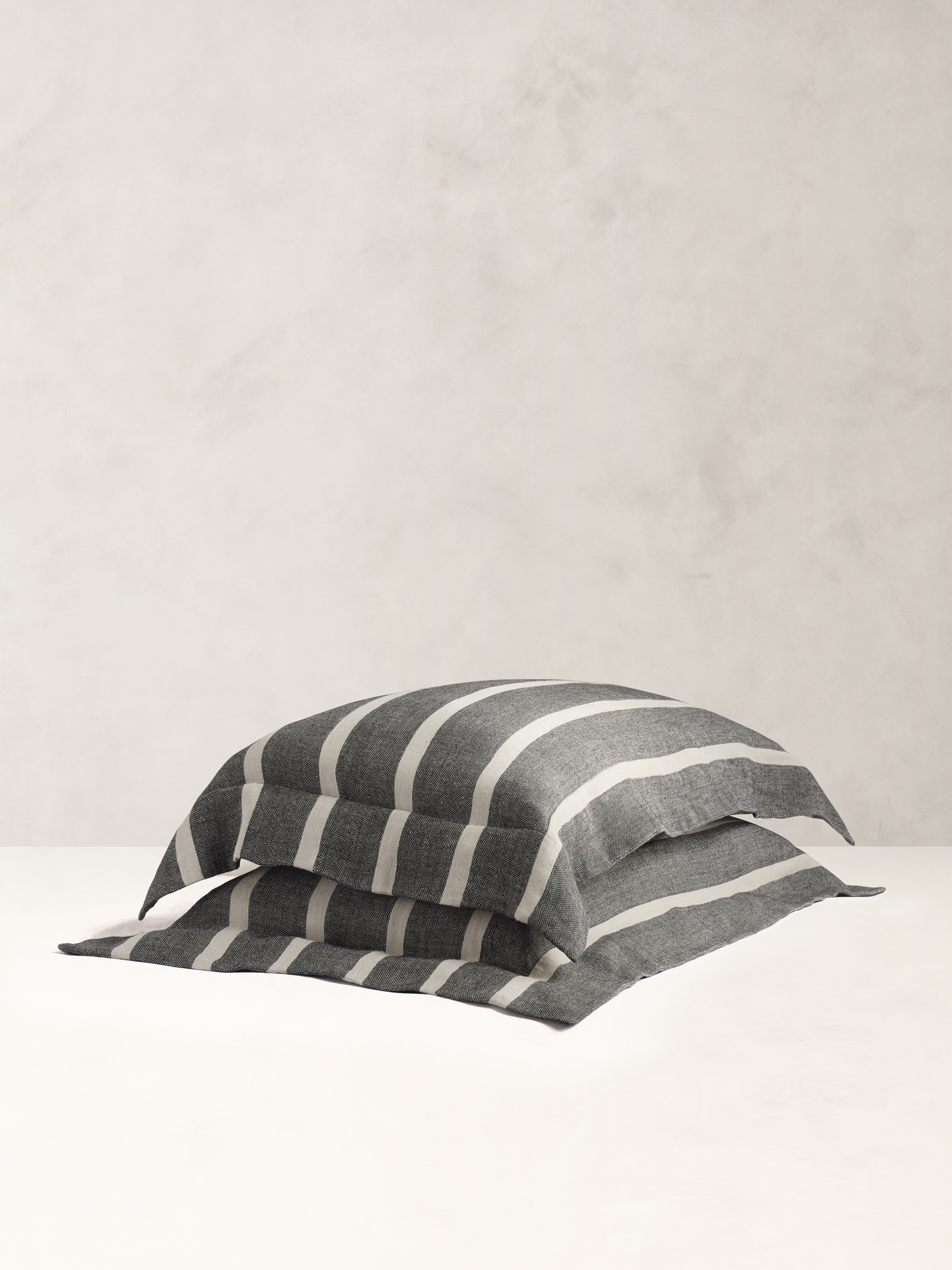 Image number 1 showing, Bold Stripe Linen Sham Set
