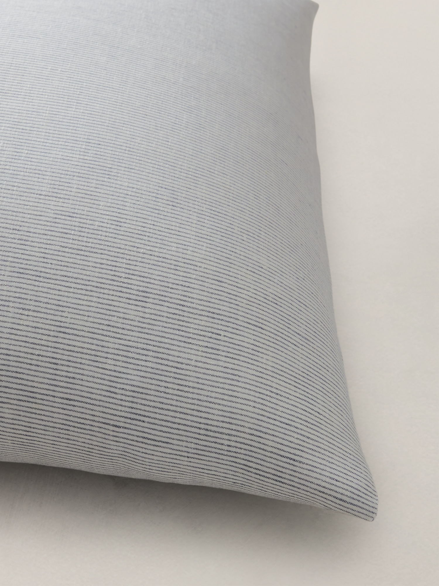 Image number 5 showing, Thin-Stripe Linen Shams