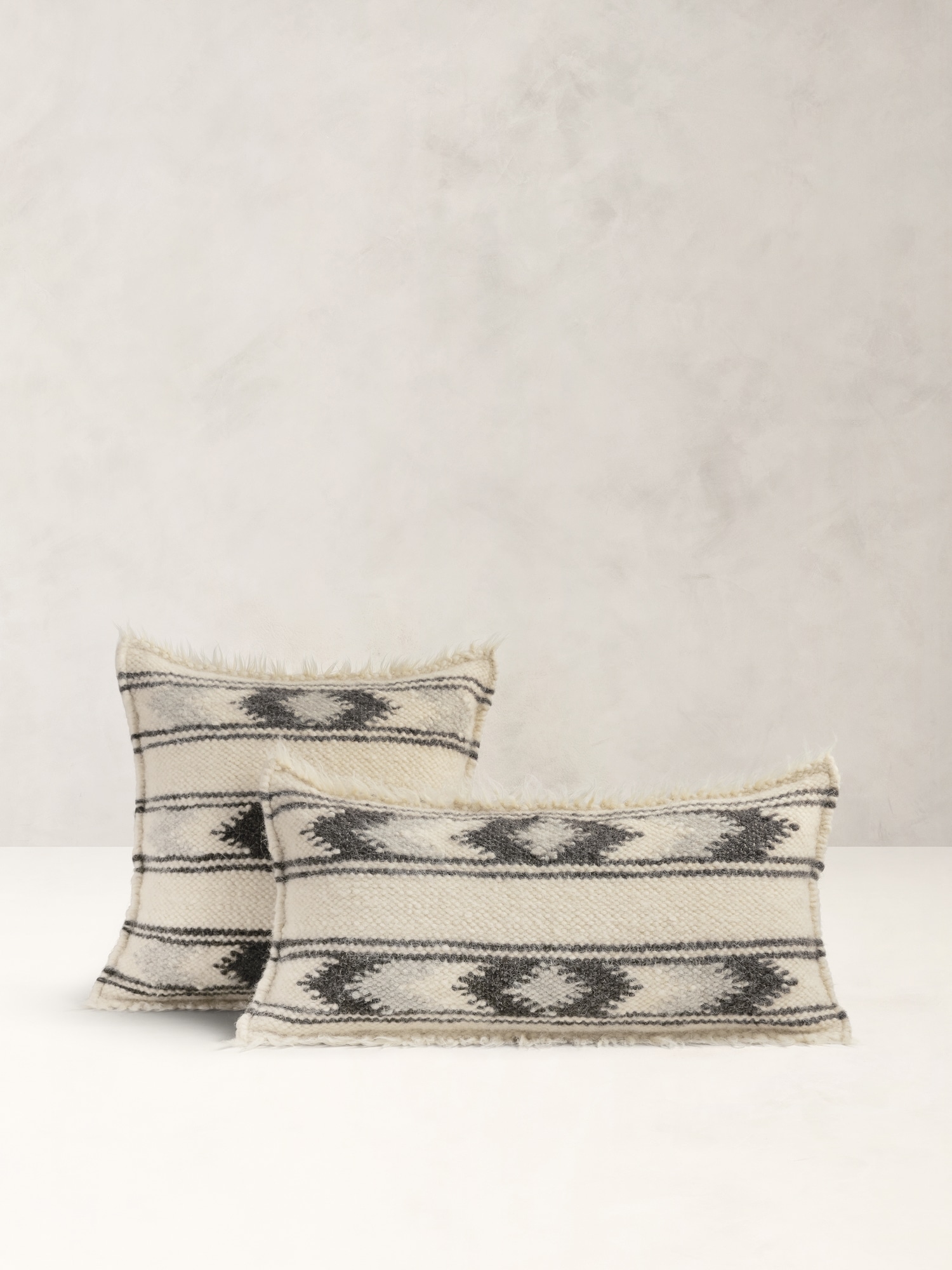 Image number 1 showing, Lizhnyk Fuzzy Pillow