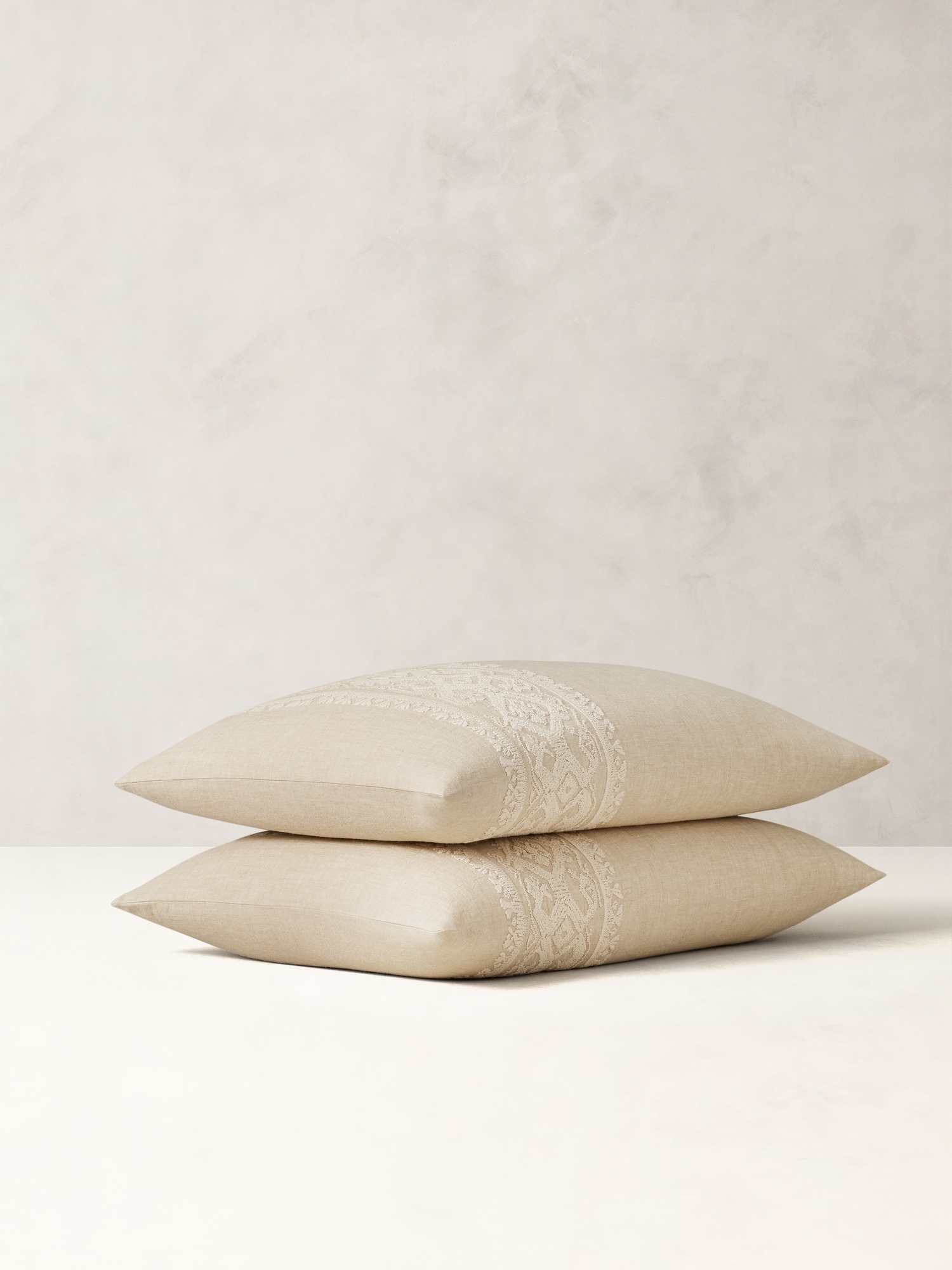 Embroidered Linen-Cotton Sham Set
