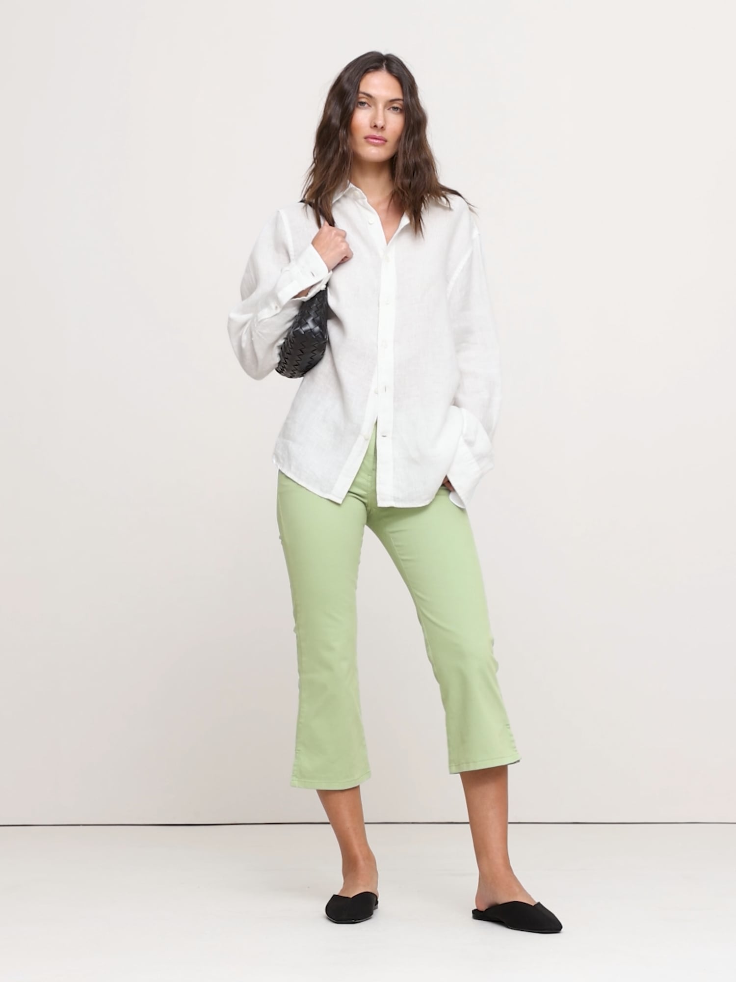 Image number 2 showing, Mid-Rise Cotton Capri