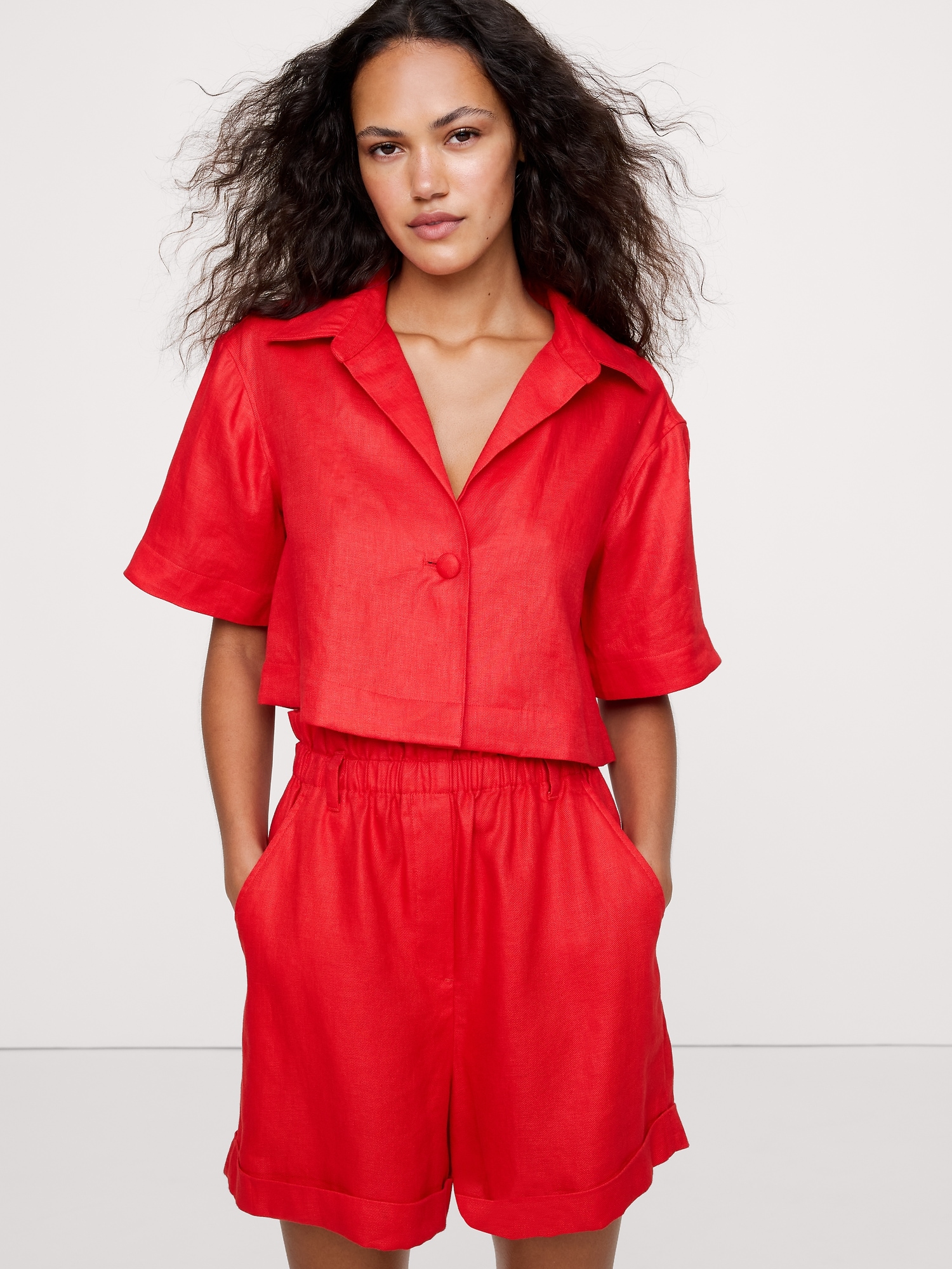 Oversized Linen Cropped Resort Shirt - Red