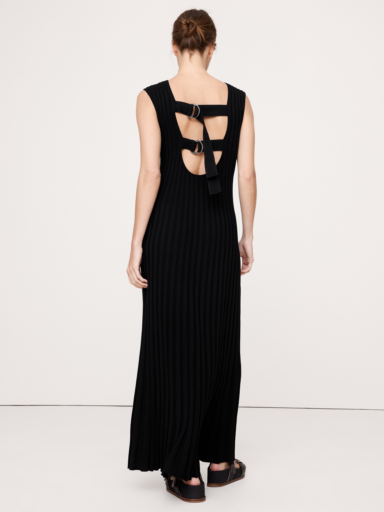 Image number 6 showing, SCULPTED RIBBED BACKLESS MAXI DRESS
