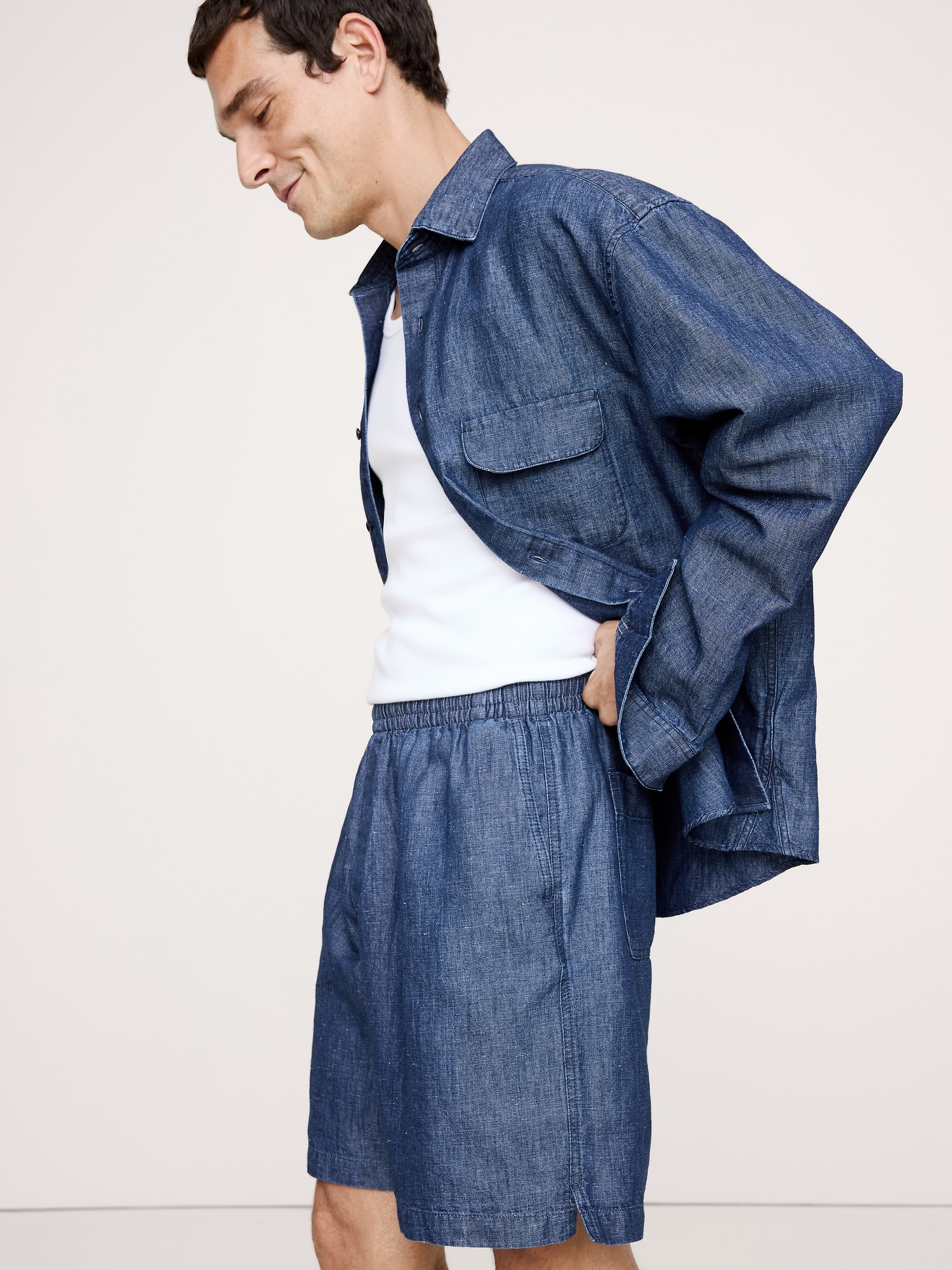 Cotton-Hemp Chambray Pull-On Short