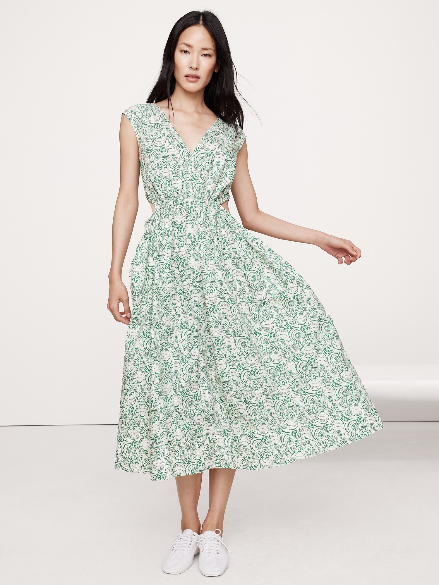 Image number 4 showing, Cotton Poplin Side Cut-Out Midi Dress