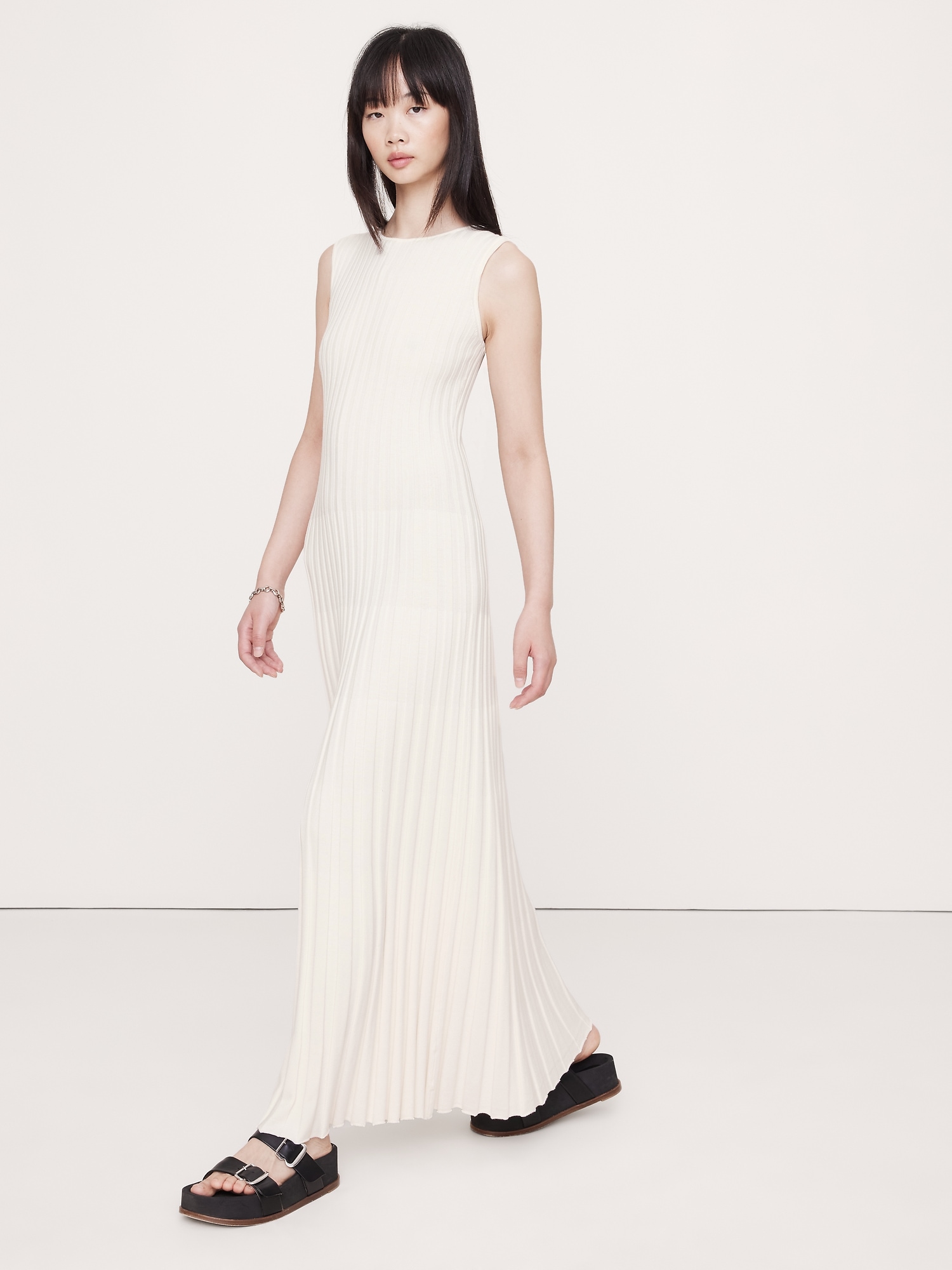 Image number 1 showing, SCULPTED RIBBED BACKLESS MAXI DRESS