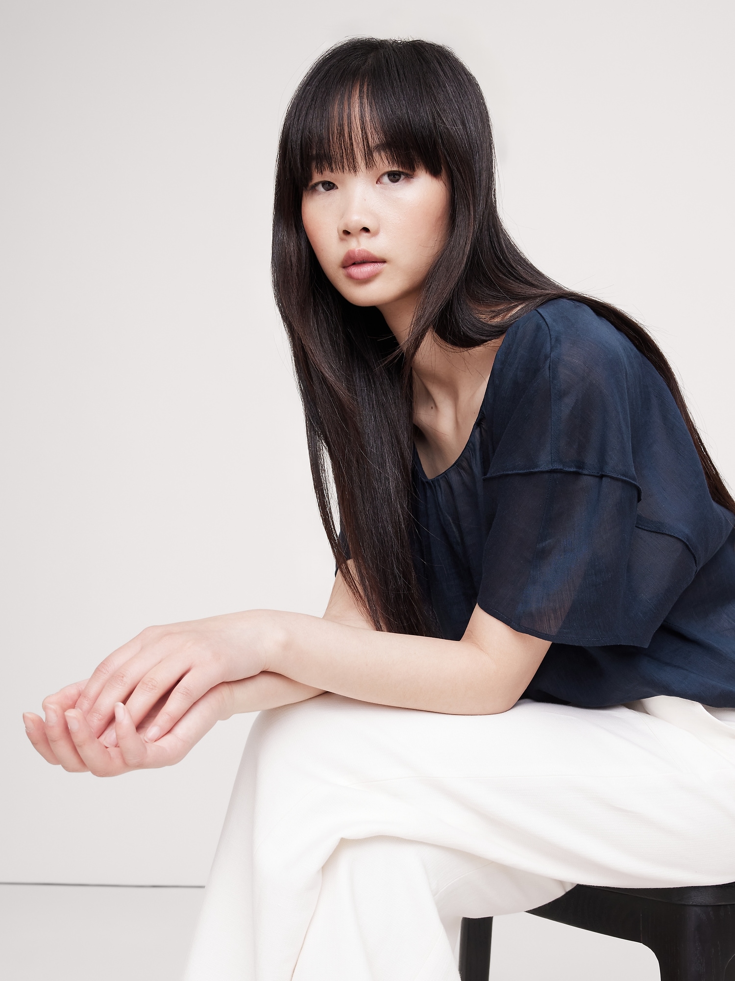 Image number 6 showing, LINEN-VISCOSE GAUZE PUFF-SLEEVE TOP