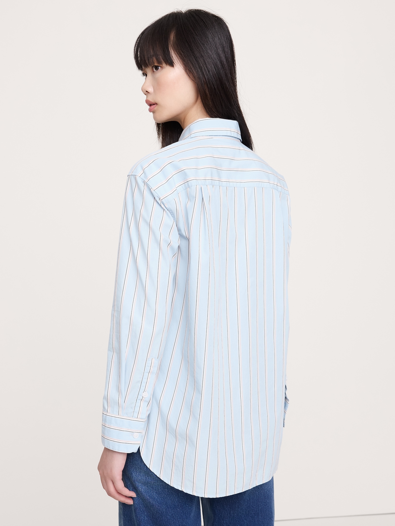 Image number 2 showing, The Oversized Shirt