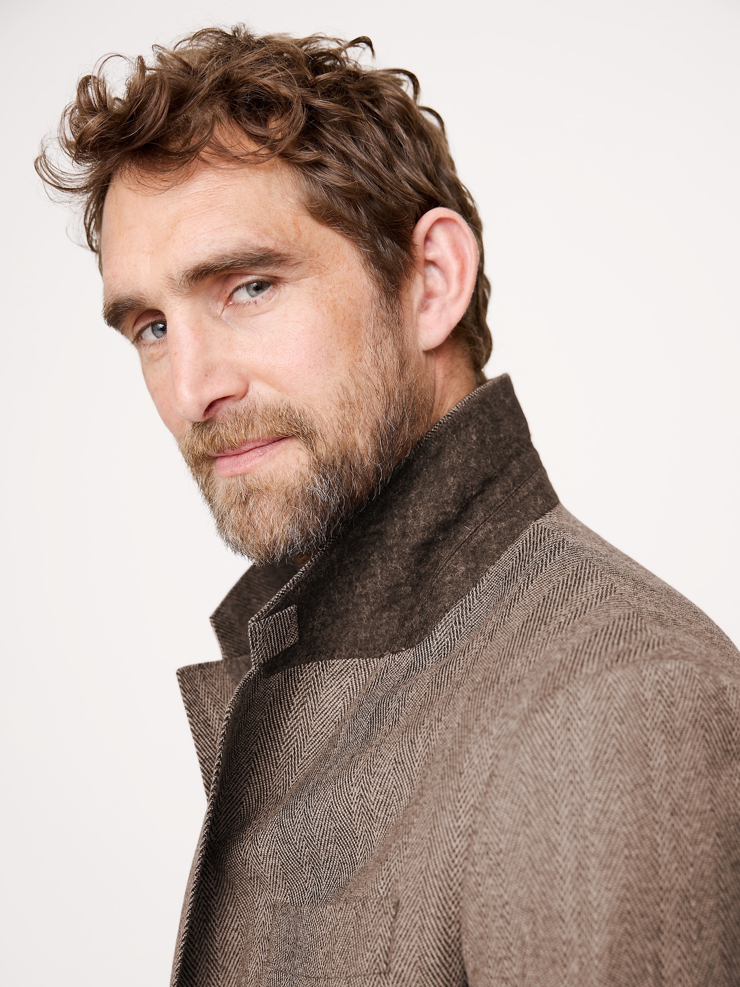 Image number 4 showing, Relaxed Italian Herringbone Suit Jacket