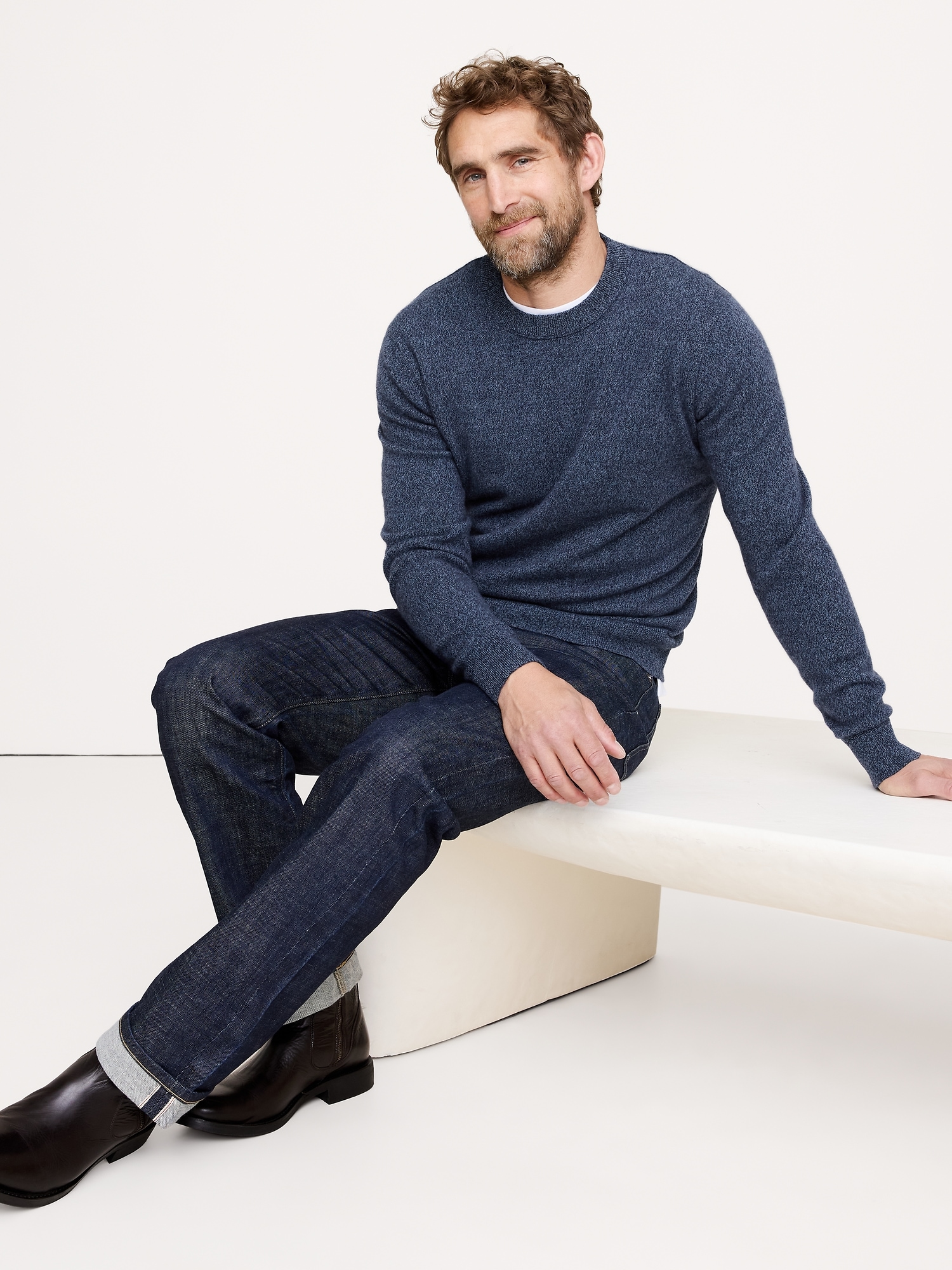 CASHMERE CREW-NECK SWEATER - Atmospheric Blue