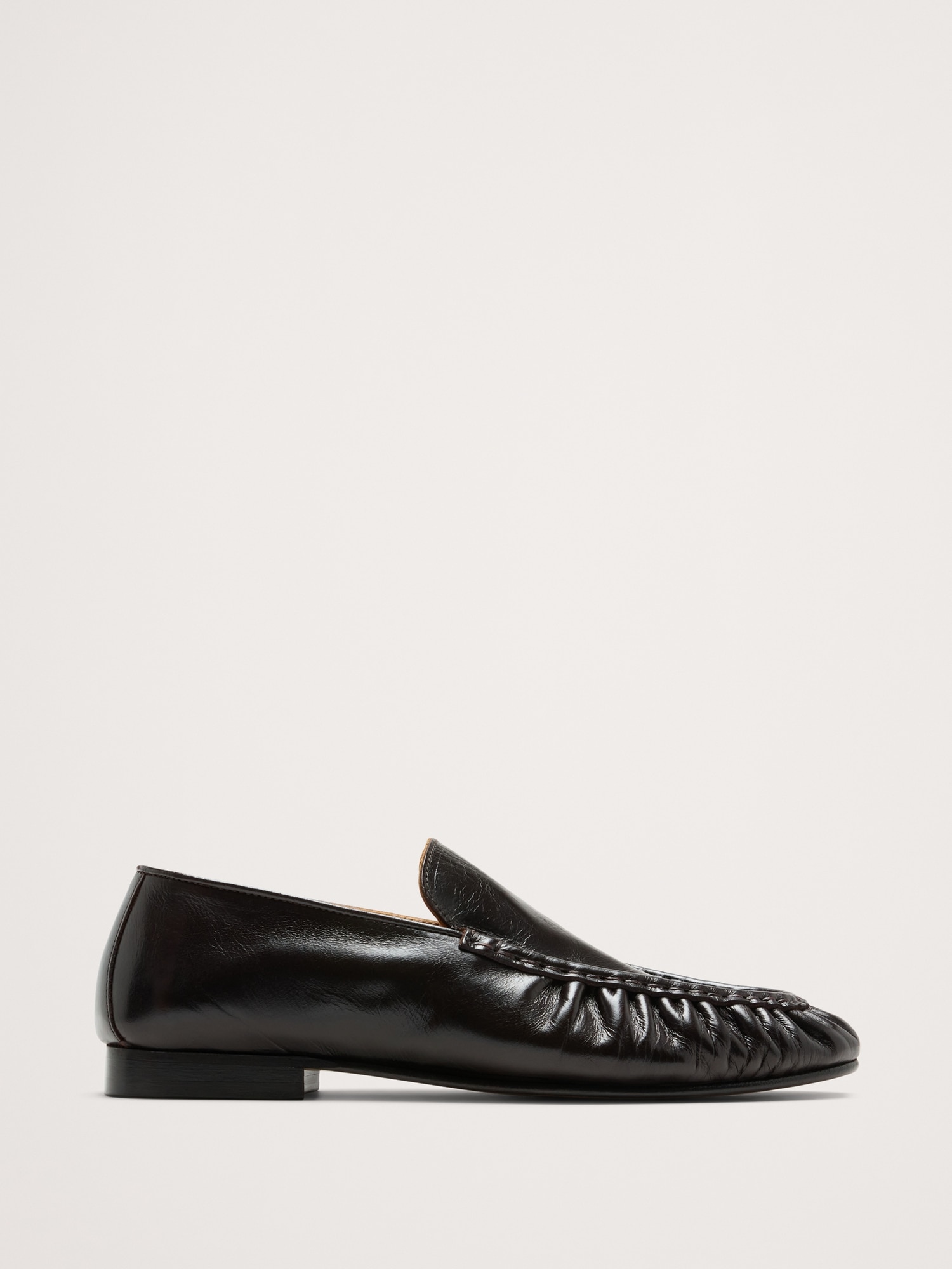 LEATHER MOC-TOE LOAFER
