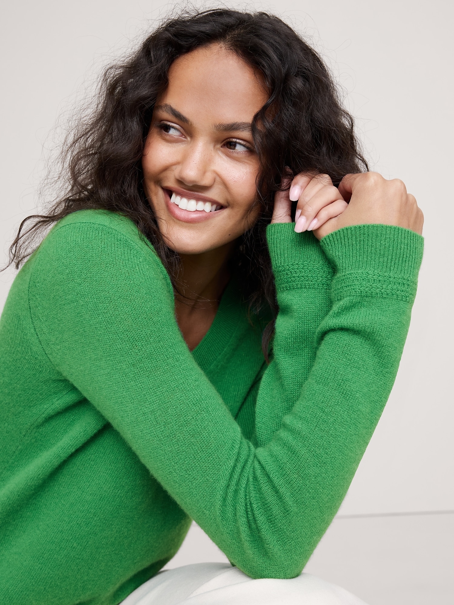 Image number 3 showing, Lightweight Cashmere V-Neck Sweater