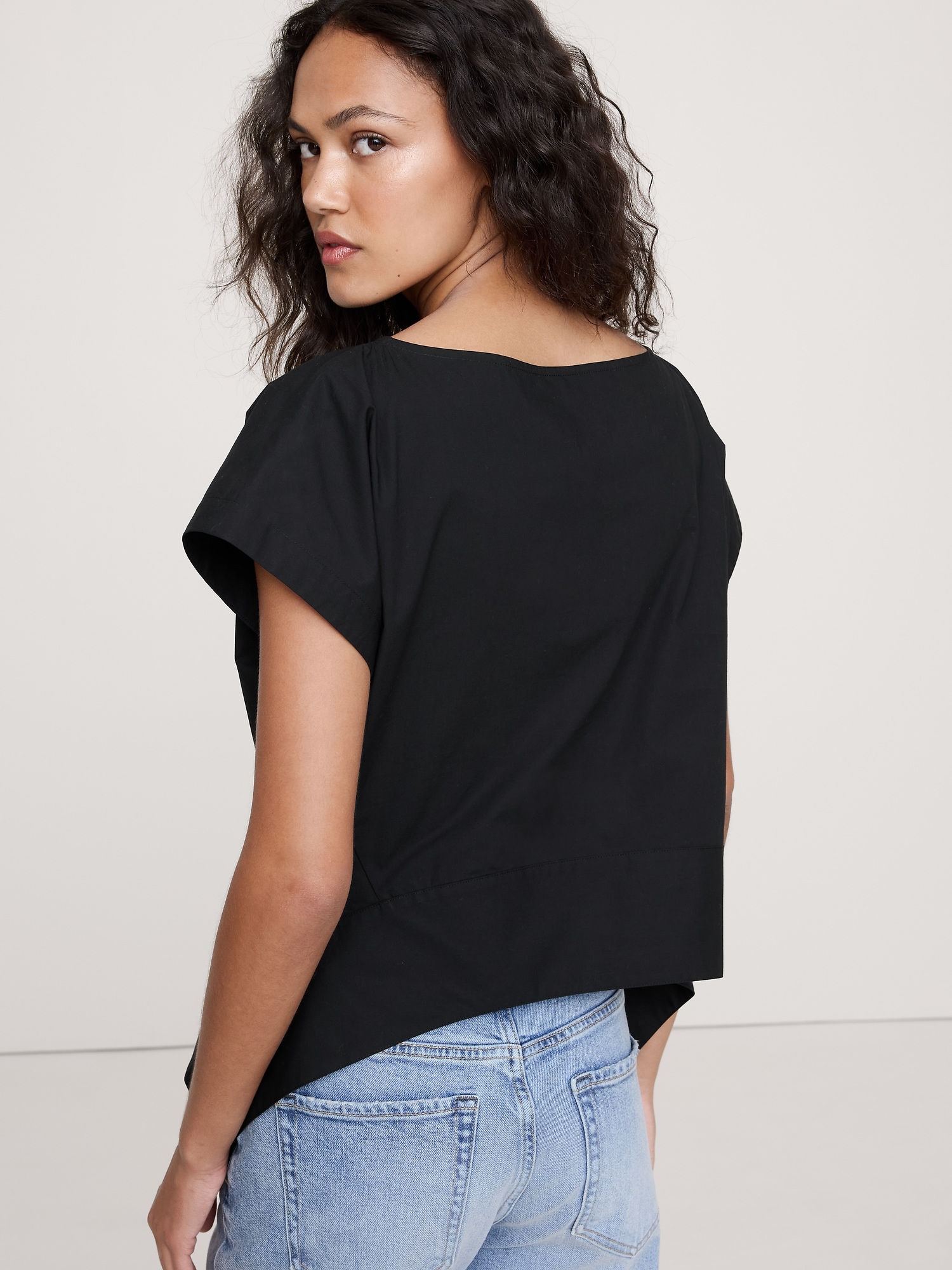 Image number 3 showing, COTTON POPLIN BOATNECK ASYMMETRICAL TOP