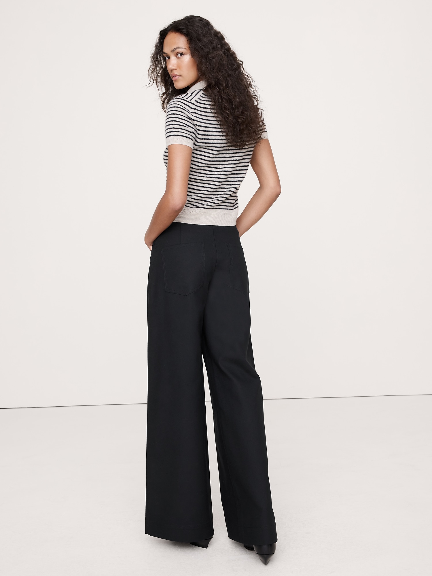 Image number 3 showing, Mid-Rise Wide Leg Zip-Front Pant
