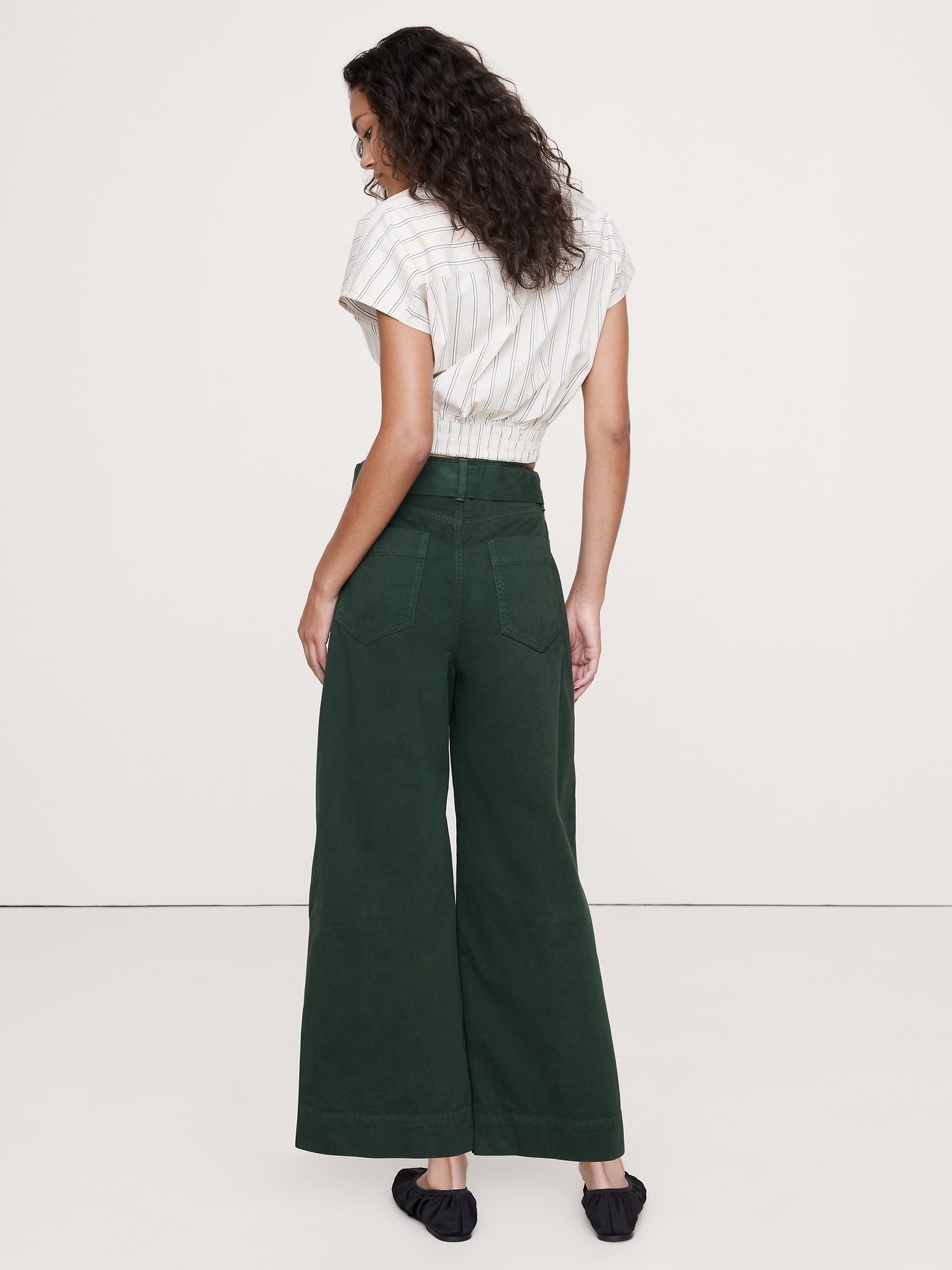 Image number 3 showing, High-Rise Wide-Leg Utility Crop Pant