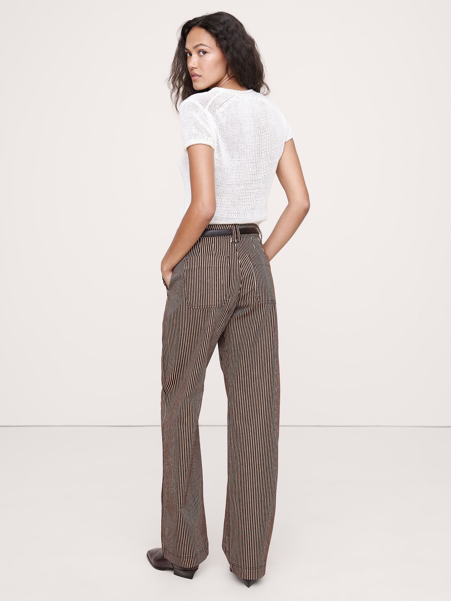 Image number 3 showing, The Weekender Straight-Leg Pant
