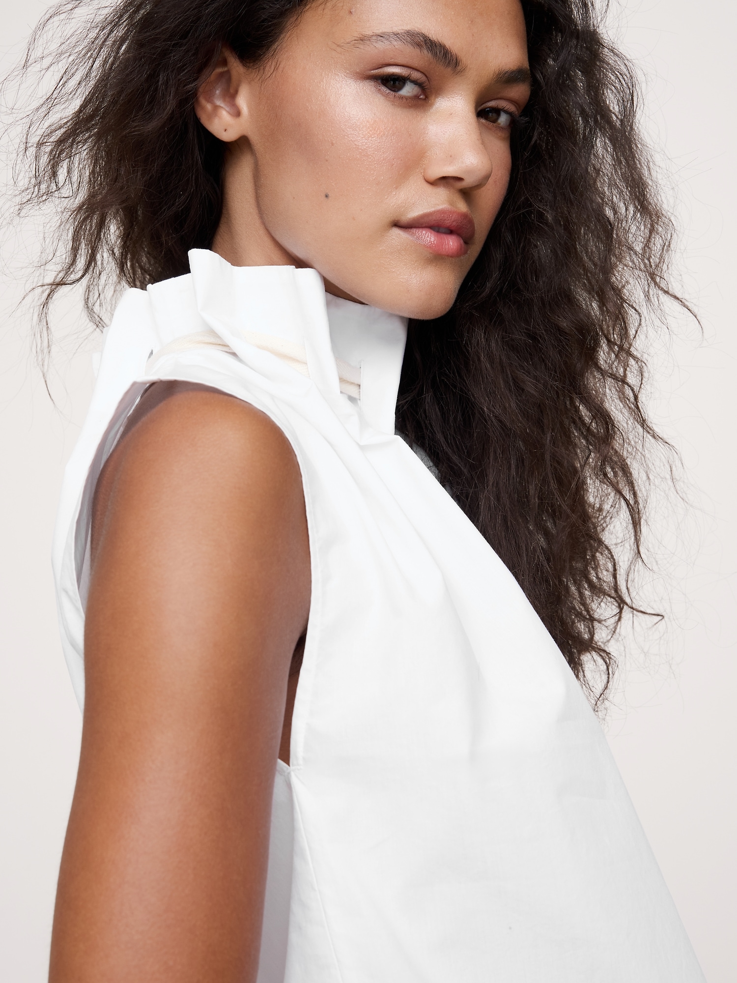 Image number 6 showing, COTTON POPLIN CINCH-NECK TOP