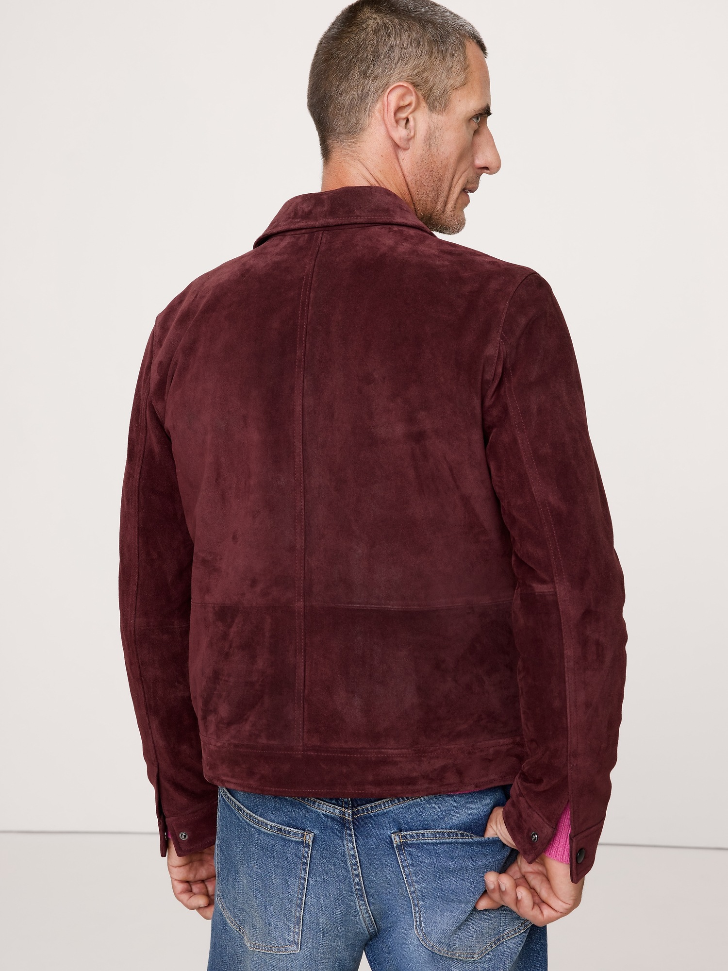 Мужская куртка Banana Republic Oiled Suede Trucker, цвет: Бордовый красный — фото 2