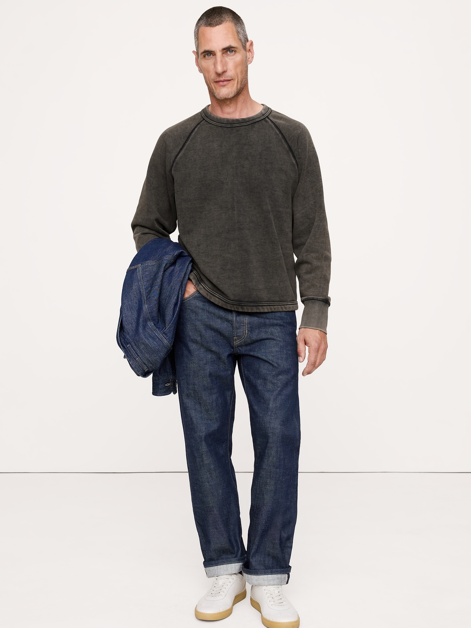 BOXY TERRY SWEATSHIRT
