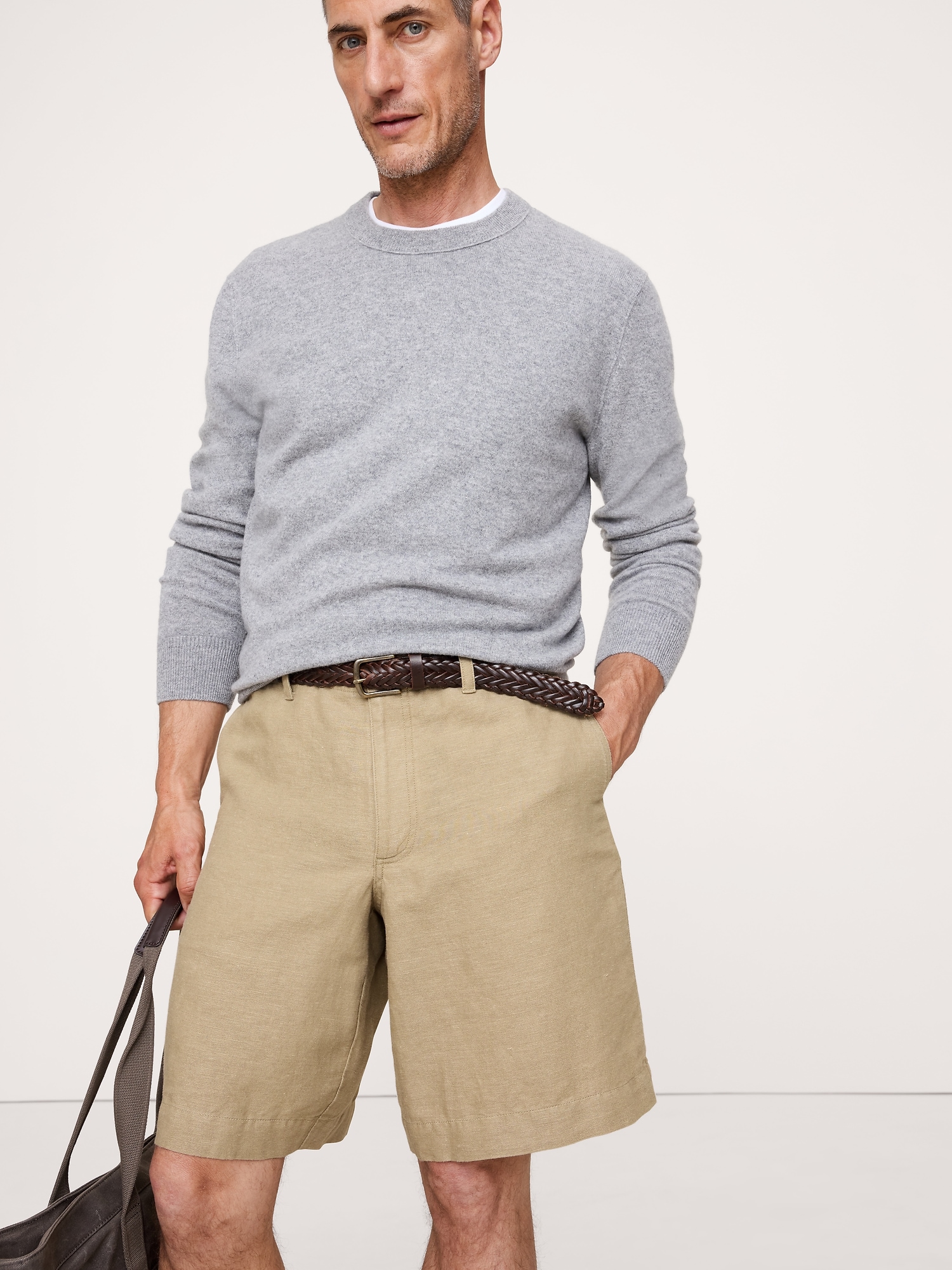 Image number 3 showing, 9.5" Linen-Cotton Pull-On Bermuda Short