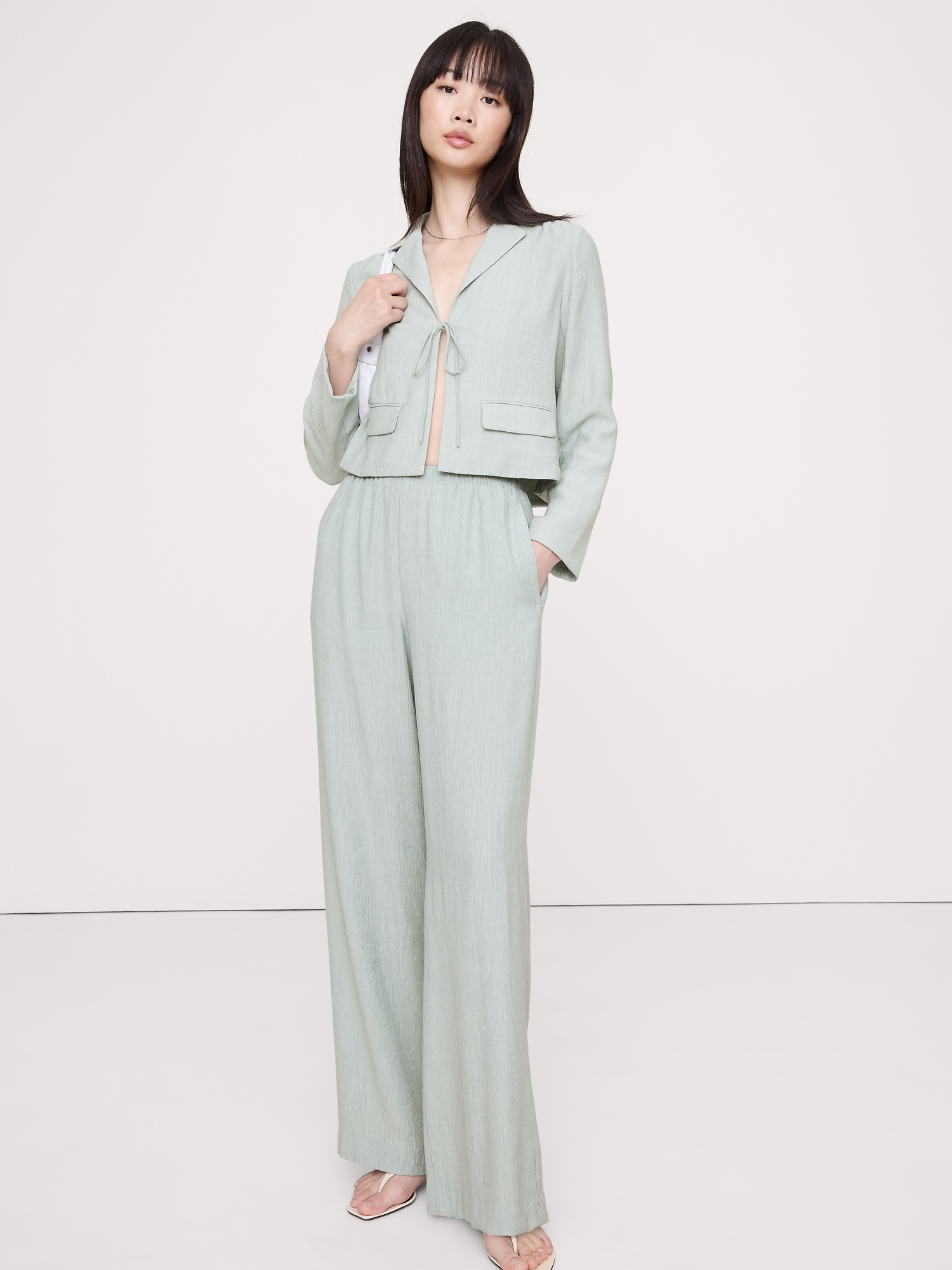 Pull-On Wide-Leg Crinkle Pant
