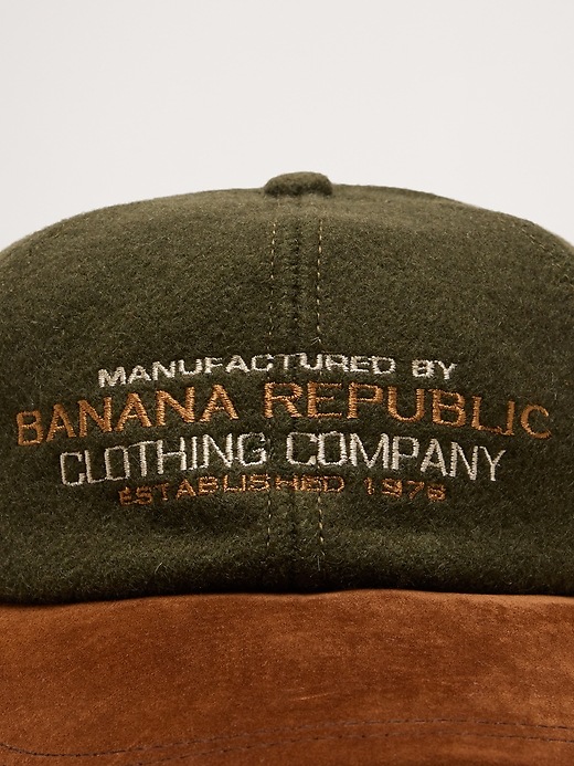 Vintage Green Logo Baseball Hat with Suede Brim | Banana Republic