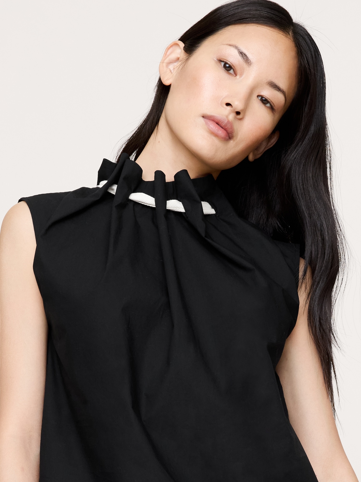 Image number 6 showing, COTTON POPLIN CINCH-NECK TOP