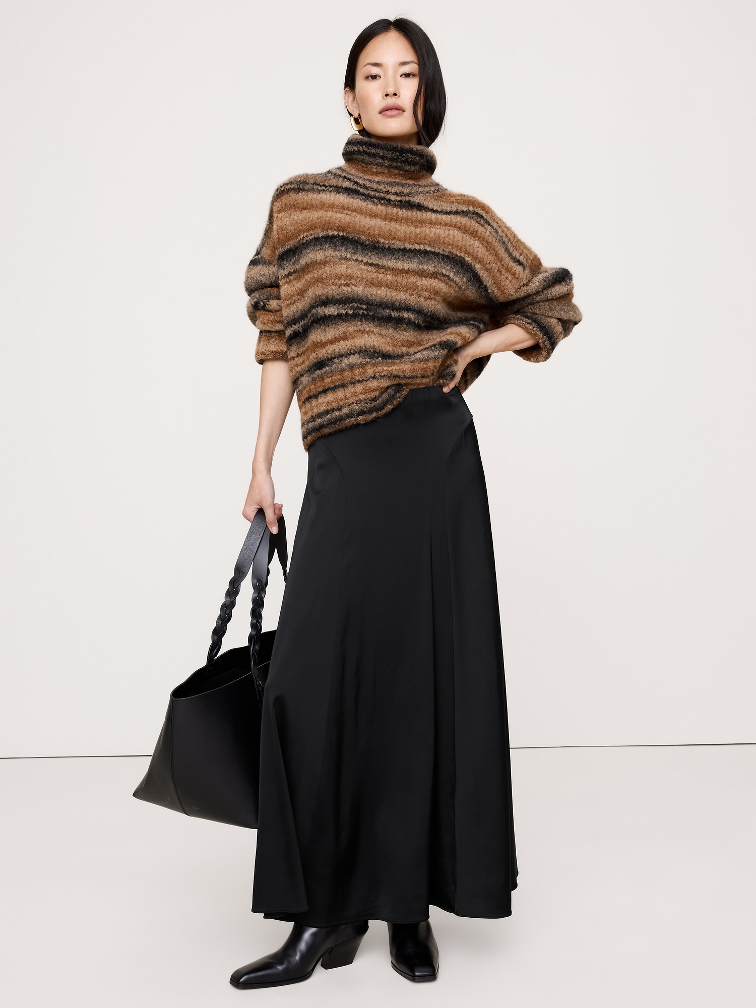 Stretch-Satin Maxi Skirt - Black