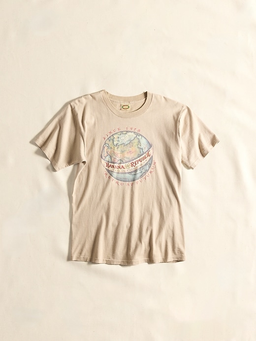 Vintage World Map Graphic T-Shirt | Banana Republic