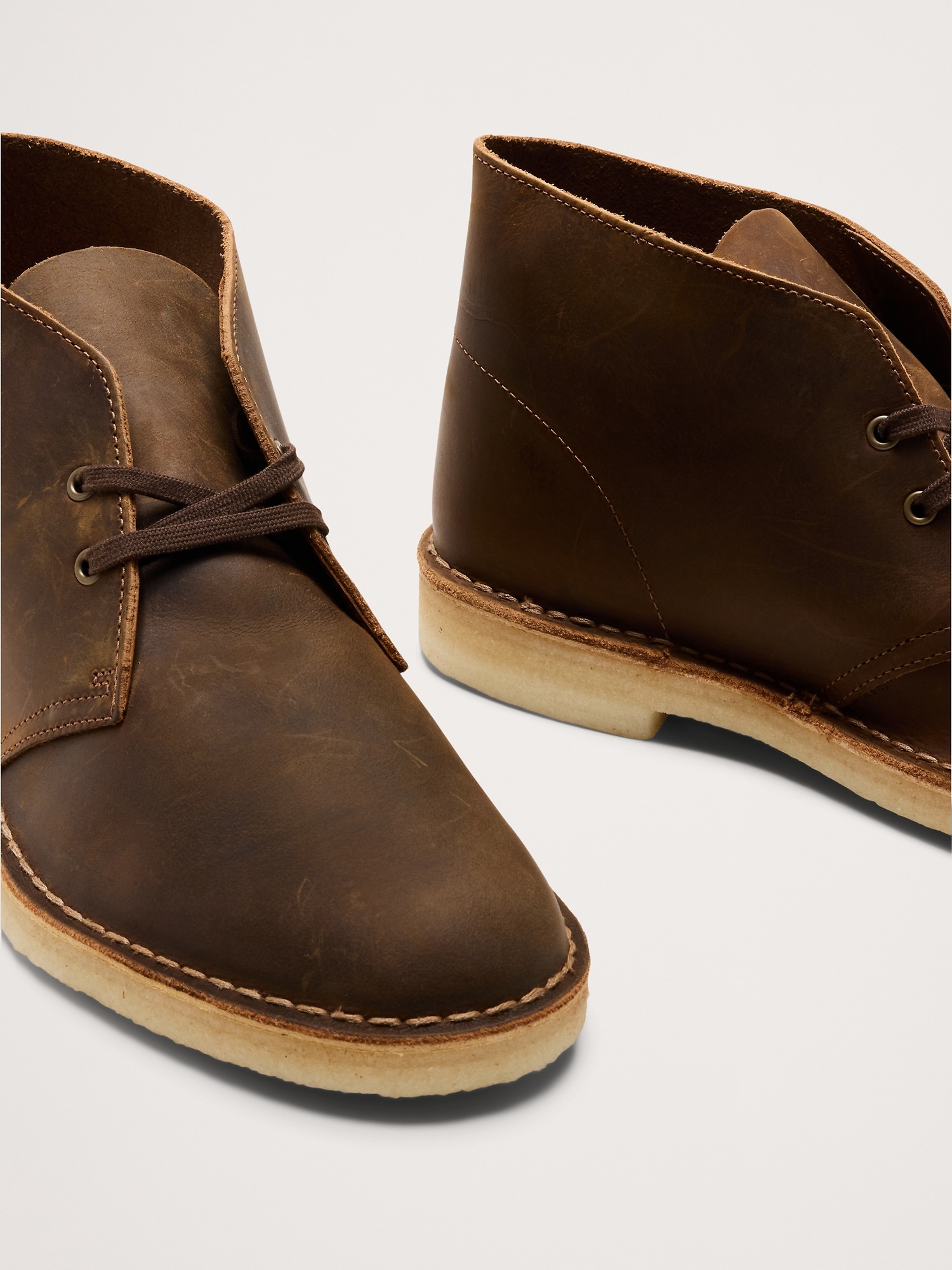 Мужские ботинки Banana Republic Desert Boot by Clark's Originals, цвет: Коричневый кожаный — фото 5