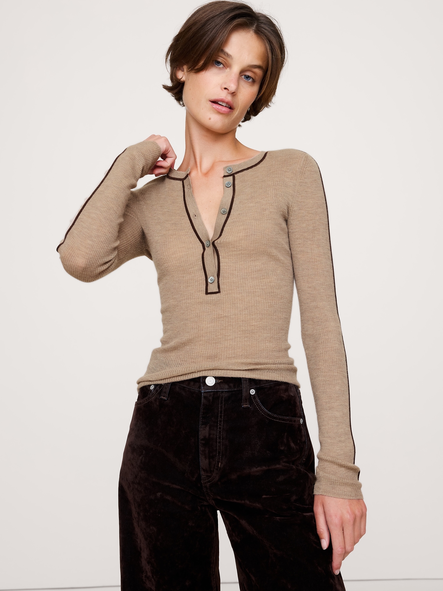 Image number 1 showing, Featherweight Cashmere Henley