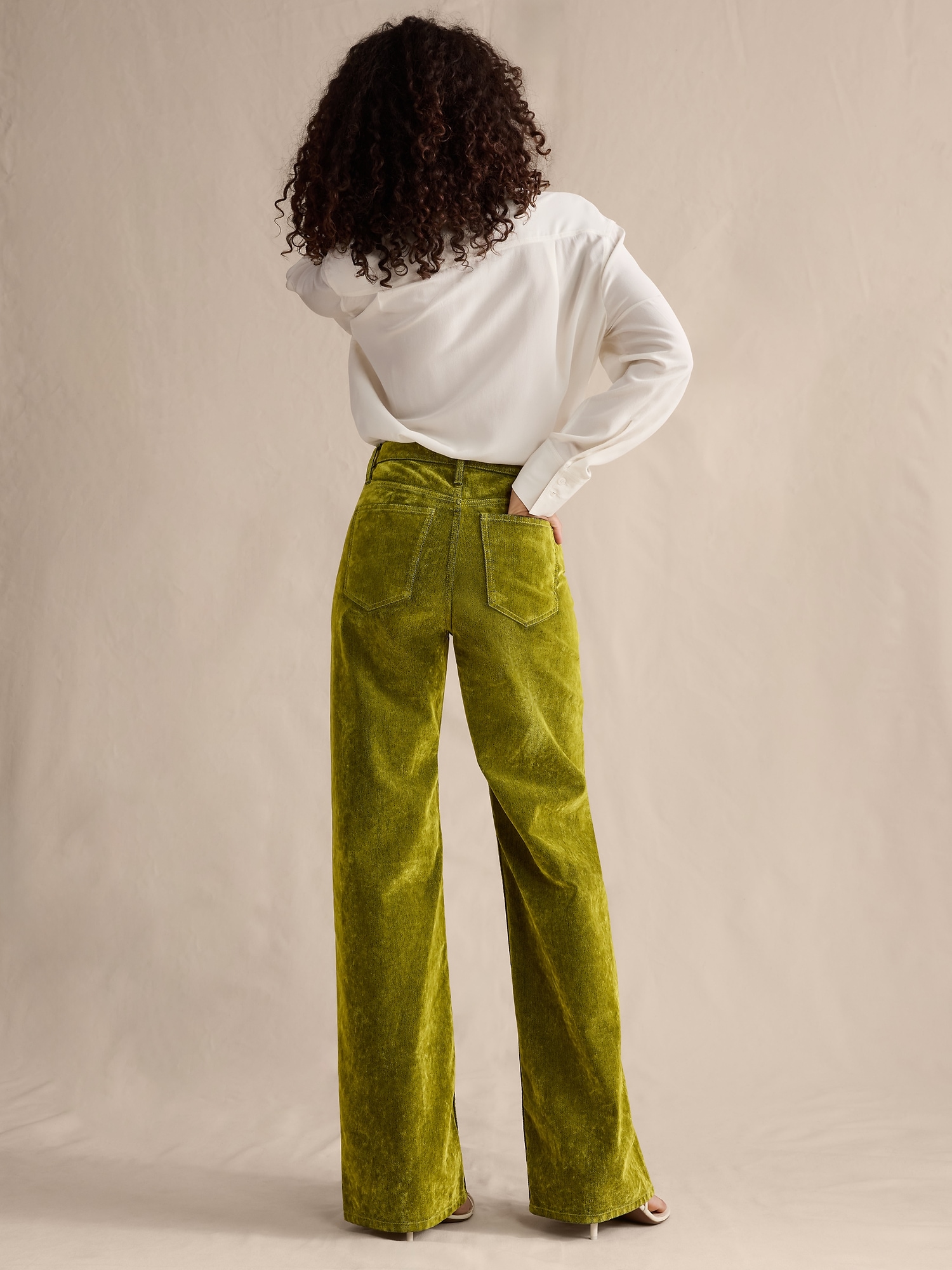Image number 8 showing, The Icon Classic Wide-Leg Flocked Jean