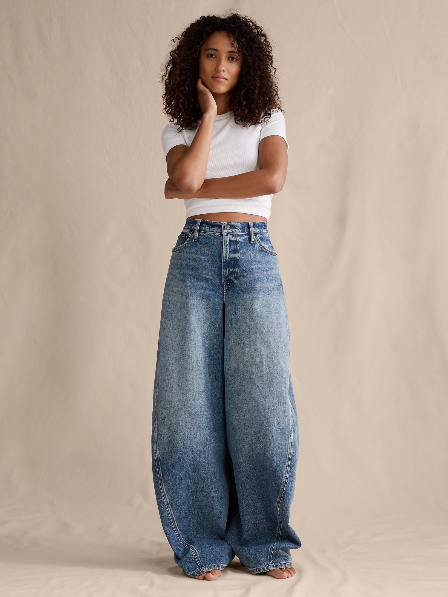 Image number 4 showing, High-Rise Loose Twisted Barrel Jean