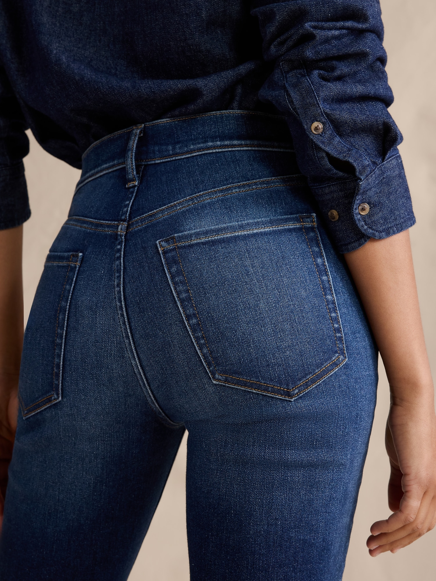 Image number 8 showing, Mid-Rise Flare Jean