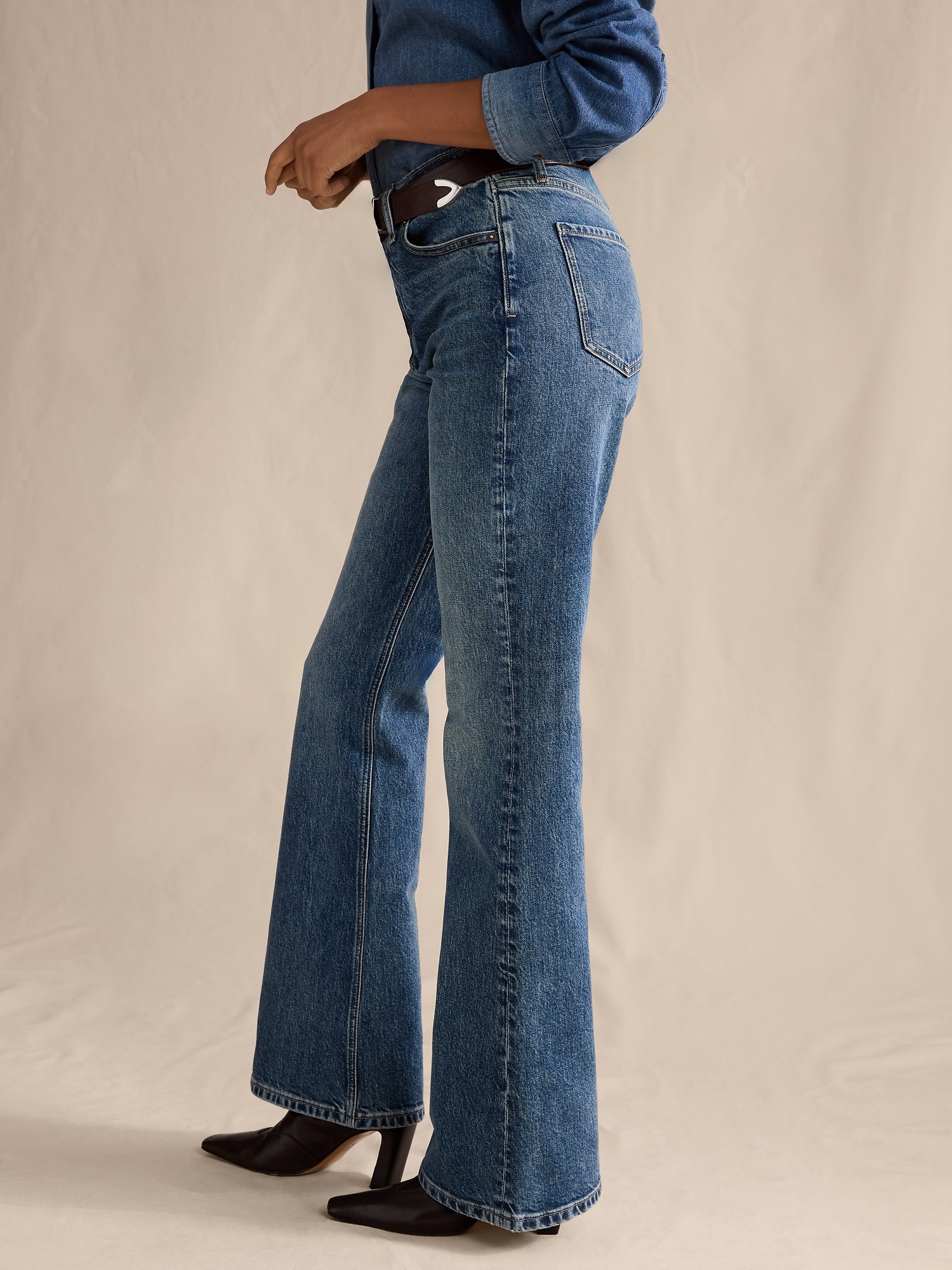 Image number 4 showing, HIGH-RISE BOOTCUT JEAN