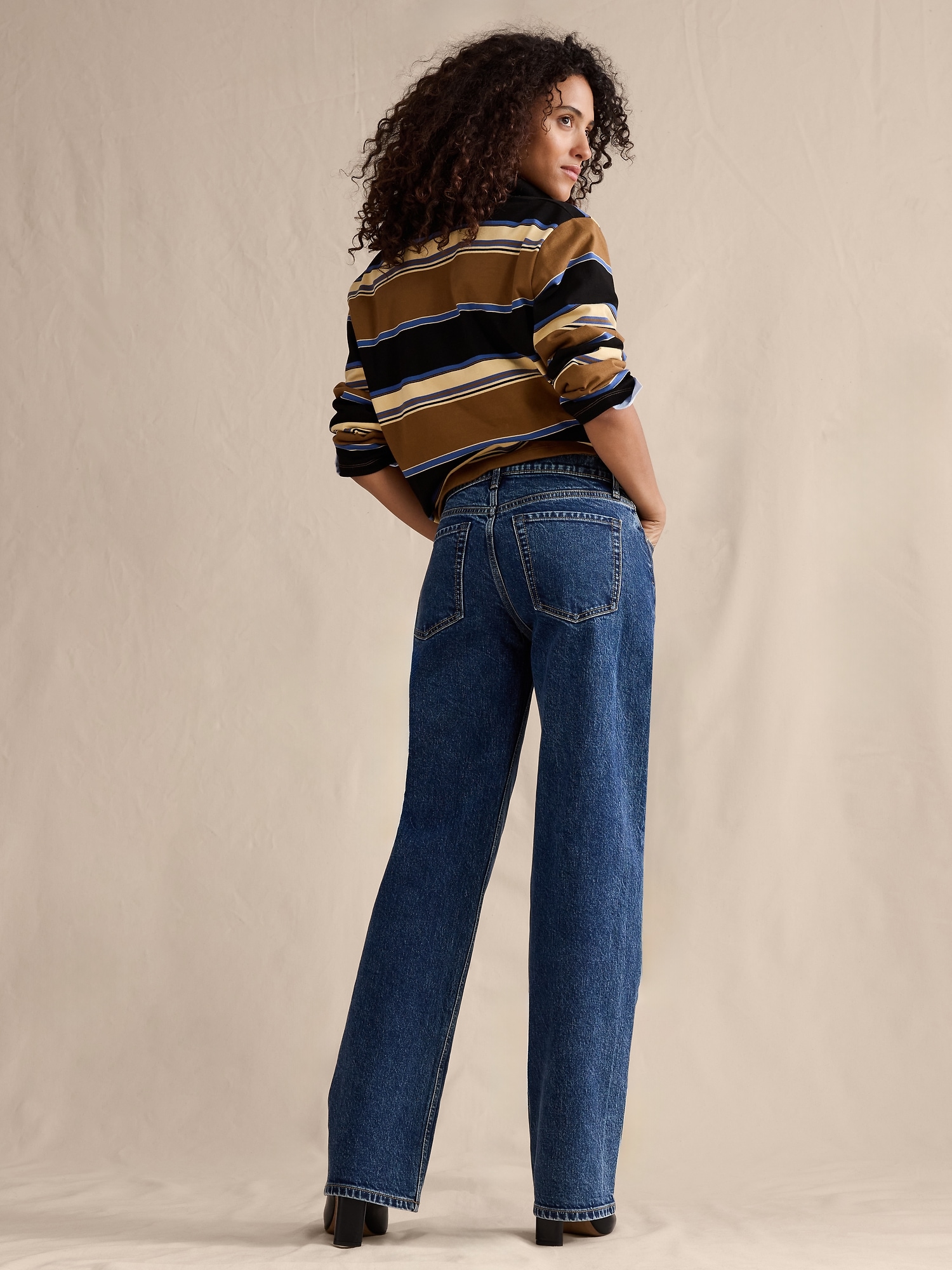 Image number 5 showing, Mid-Rise 90s Loose Jean