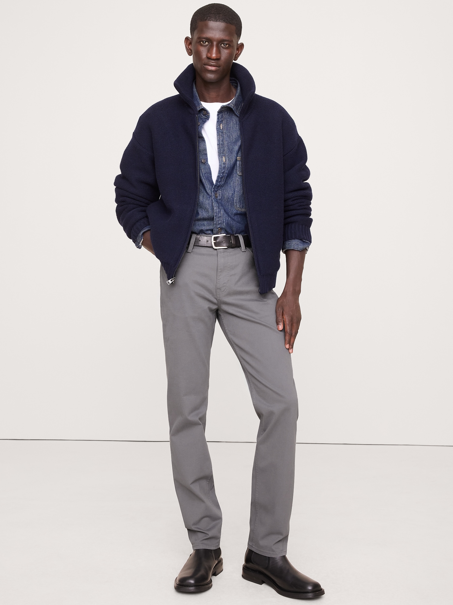 Slim Traveler Pant - Smoke Signal Gray