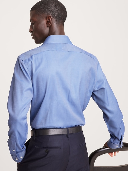 Standard-Fit Wrinkle-Resistant Dress Shirt