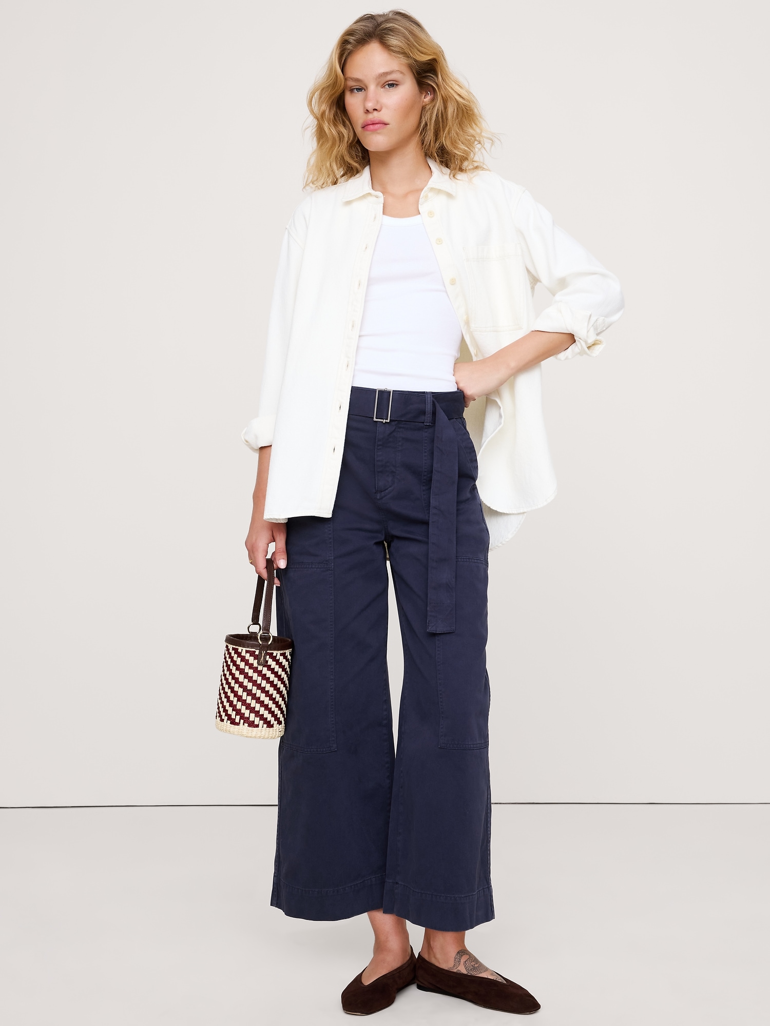 Image number 1 showing, HIGH-RISE WIDE-LEG UTILITY CROP PANT
